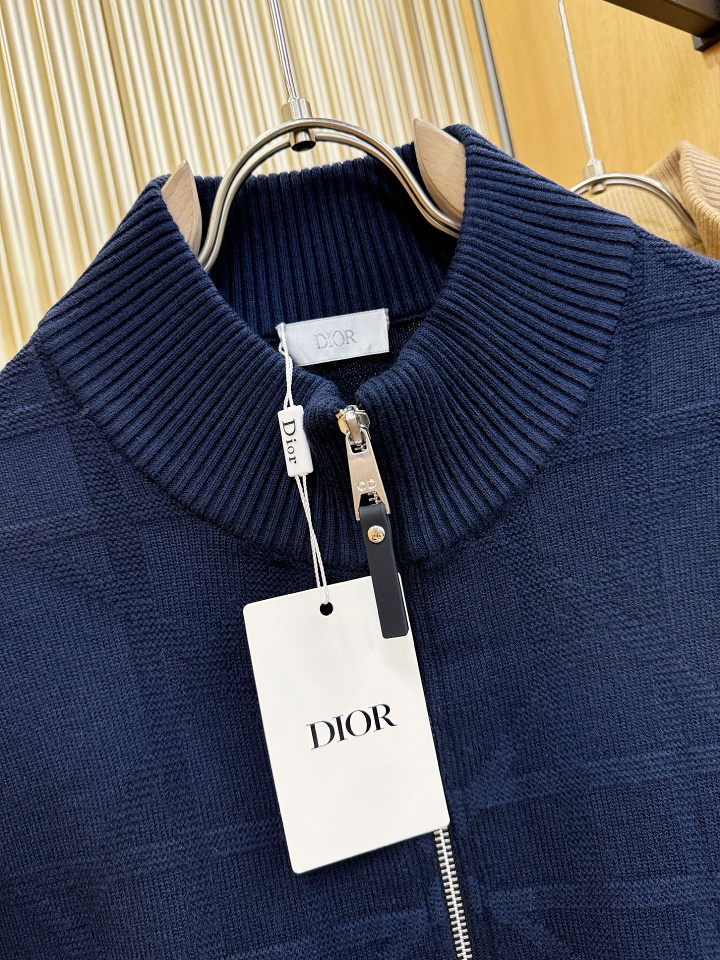 Dior迪奥 25ss秋冬新款羊毛外套，绵羊毛面，超A原单外套！甄选顶级绵羊毛打造、搭配经典Logo设计