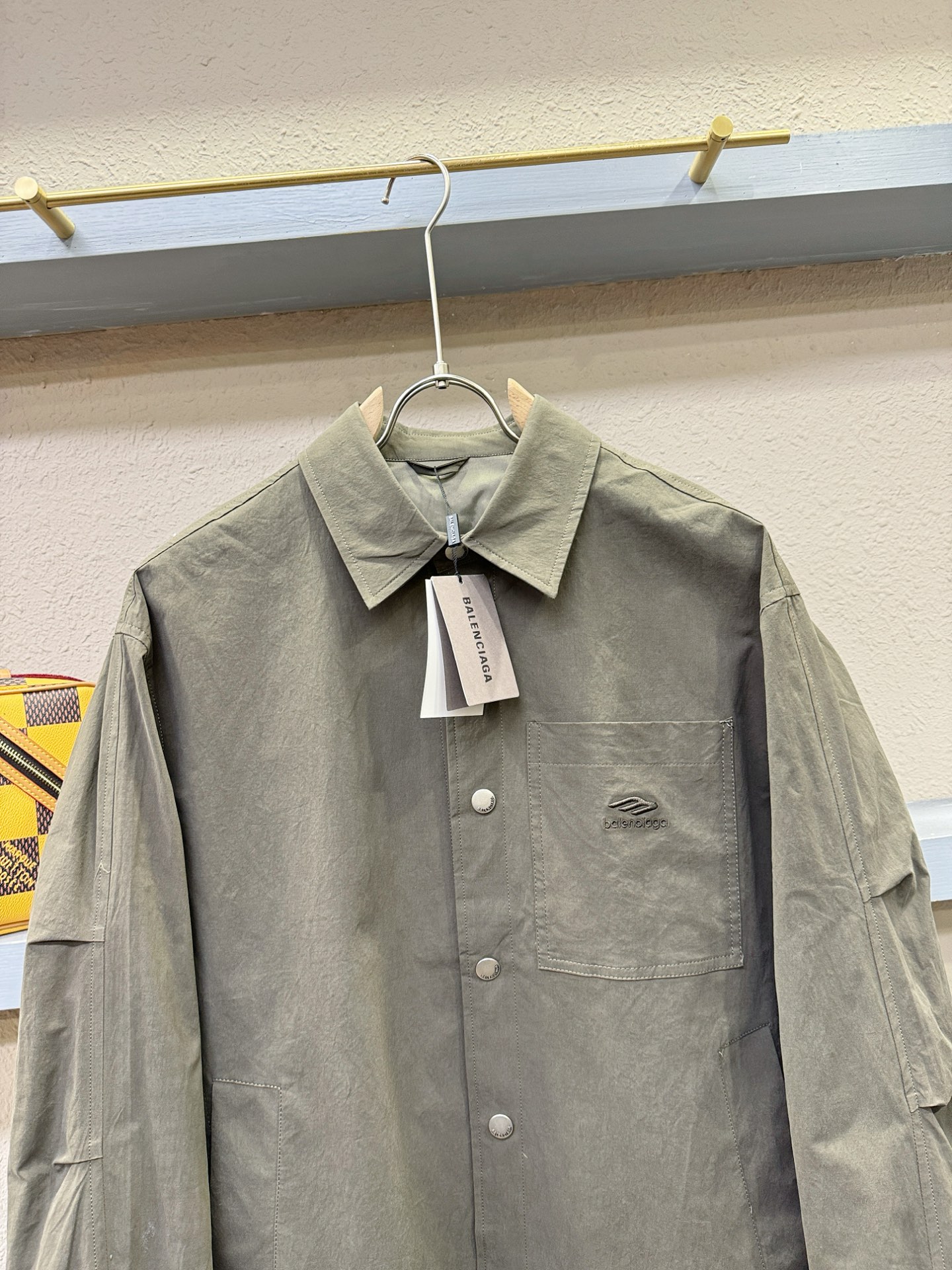 套装Balenciaga巴黎世家 2025秋季新款休闲套装，细节精致高级，高级感满满。定制高端面料，上身