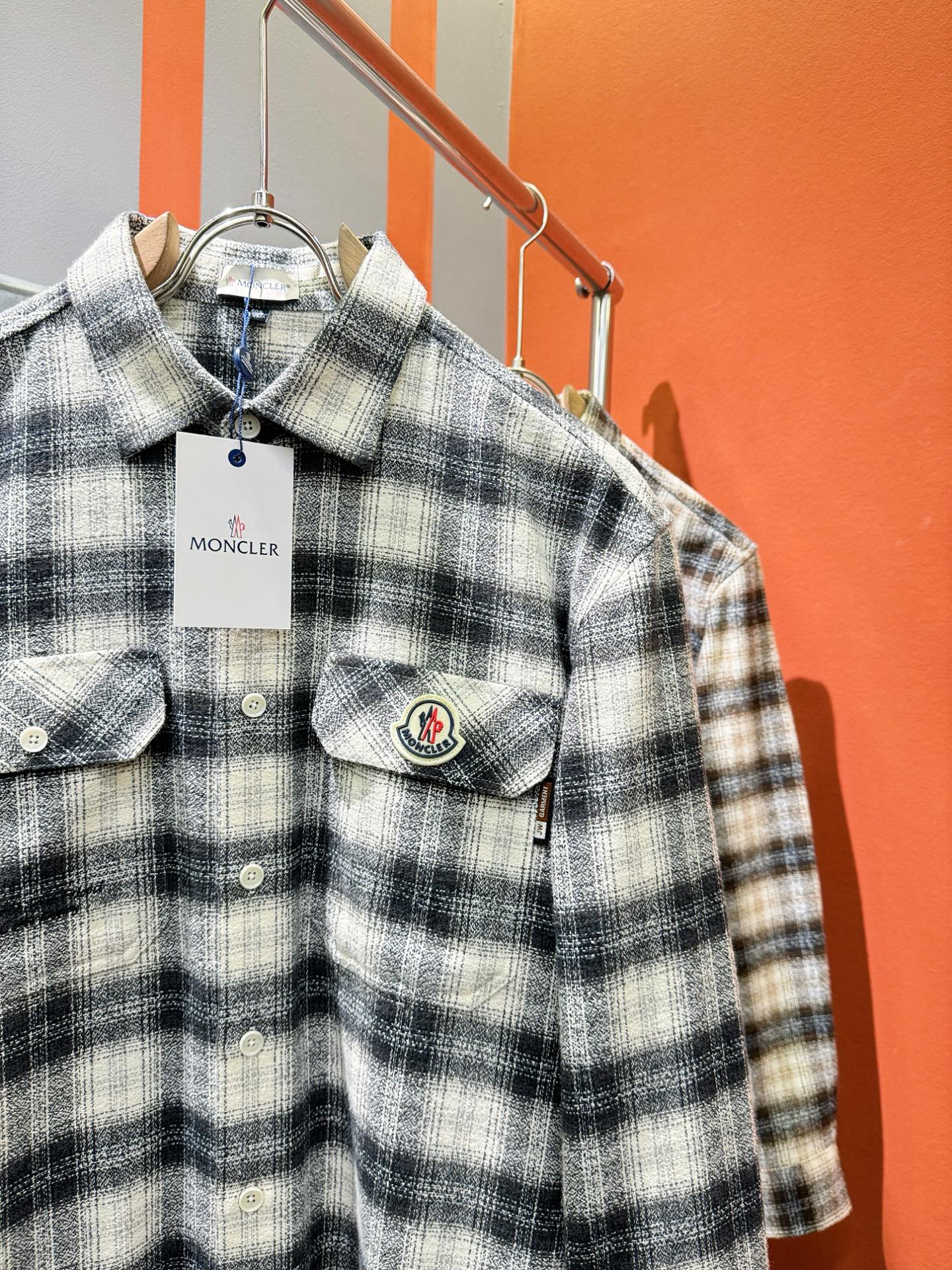 (最大可穿200斤)Moncler蒙口 2025新款衬衫，贸易公司渠道稀出，领先官网发售！经典休闲衬衫搭