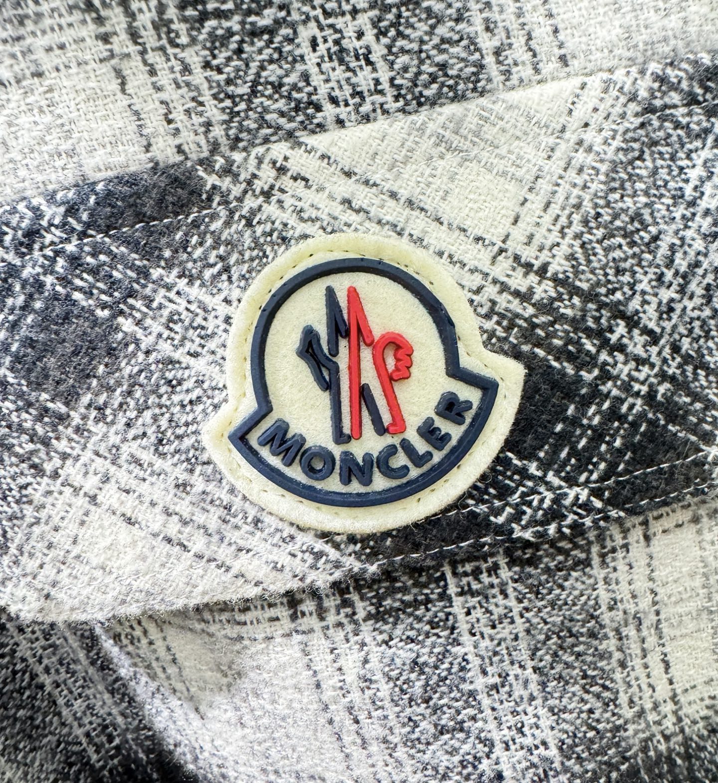 (最大可穿200斤)Moncler蒙口 2025新款衬衫，贸易公司渠道稀出，领先官网发售！经典休闲衬衫搭