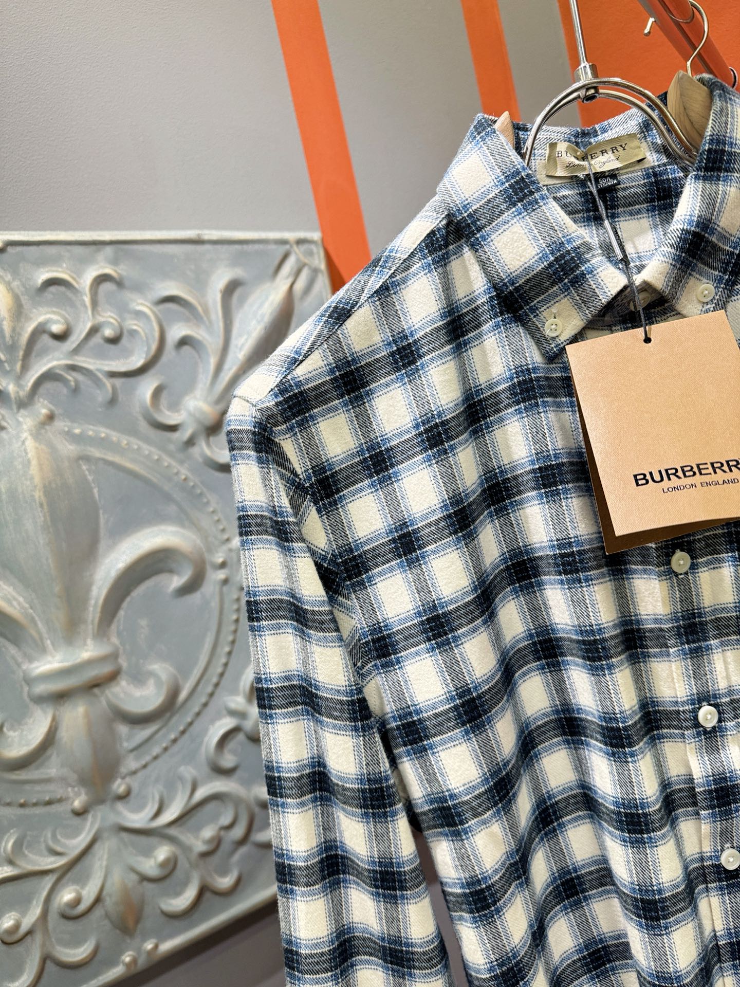 BURBERRY巴宝莉 2025新款衬衫，贸易公司渠道稀出，领先官网发售！经典休闲衬衫搭配独特的设计，简