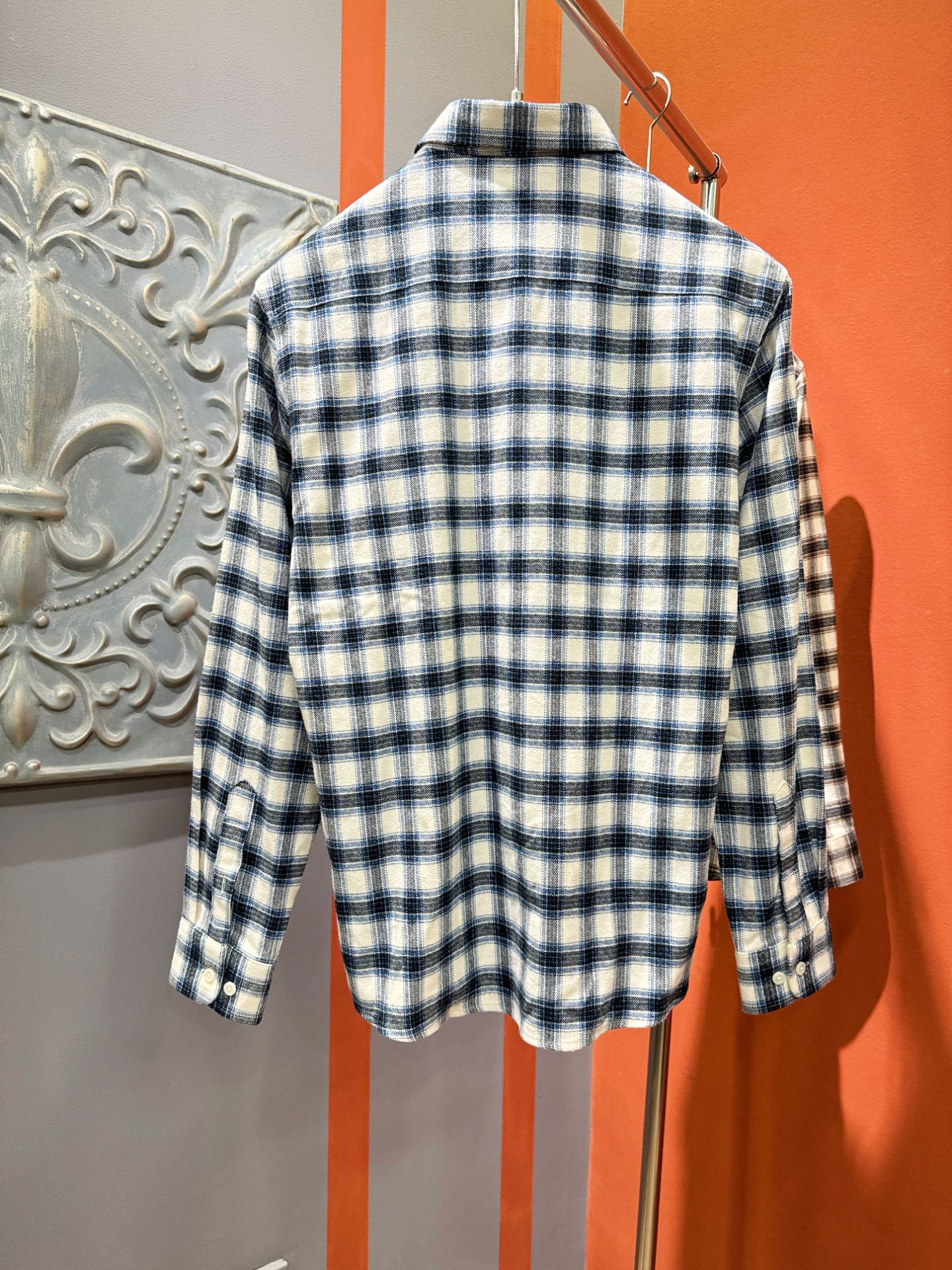 BURBERRY巴宝莉 2025新款衬衫，贸易公司渠道稀出，领先官网发售！经典休闲衬衫搭配独特的设计，简