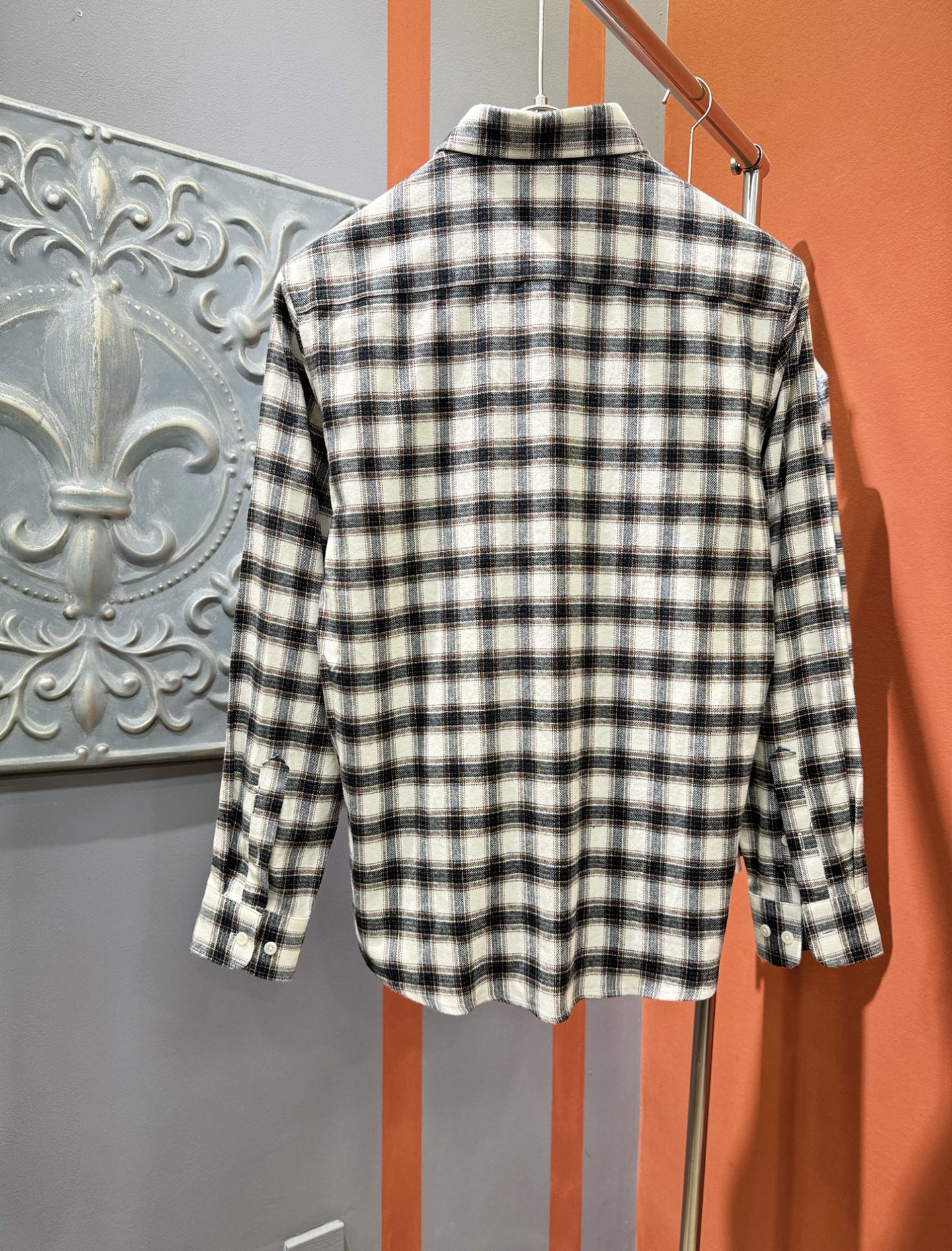 BURBERRY巴宝莉 2025新款衬衫，贸易公司渠道稀出，领先官网发售！经典休闲衬衫搭配独特的设计，简