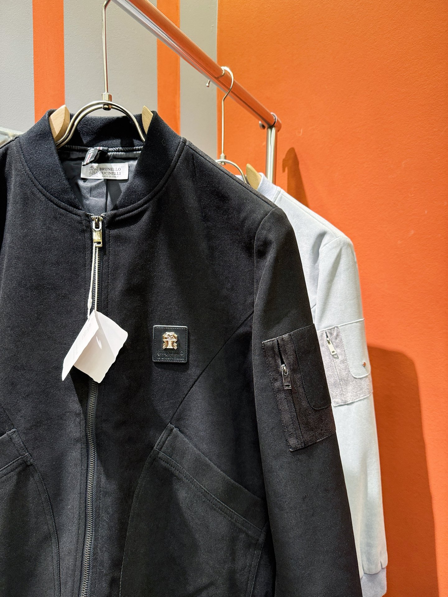 BC布鲁提 2025秋季新款夹克外套，原单狠货 意大利进口面料时尚夹克外套。欧洲专柜同步，上身更随意大方