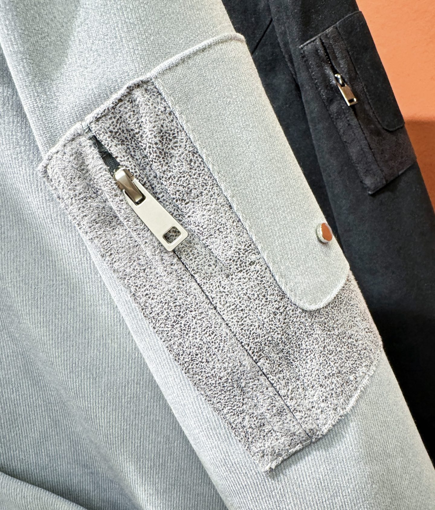 BC布鲁提 2025秋季新款夹克外套，原单狠货 意大利进口面料时尚夹克外套。欧洲专柜同步，上身更随意大方