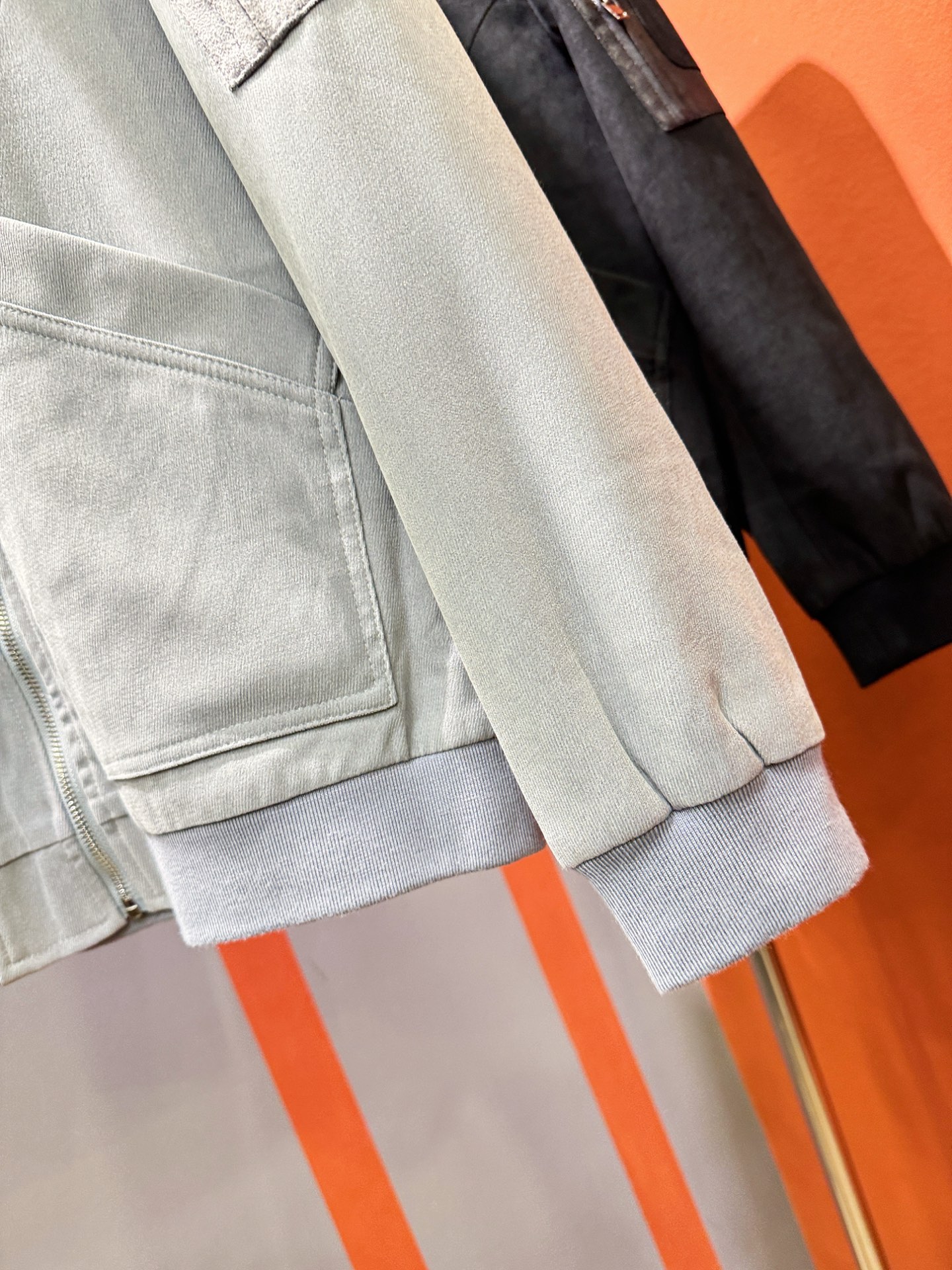 BC布鲁提 2025秋季新款夹克外套，原单狠货 意大利进口面料时尚夹克外套。欧洲专柜同步，上身更随意大方