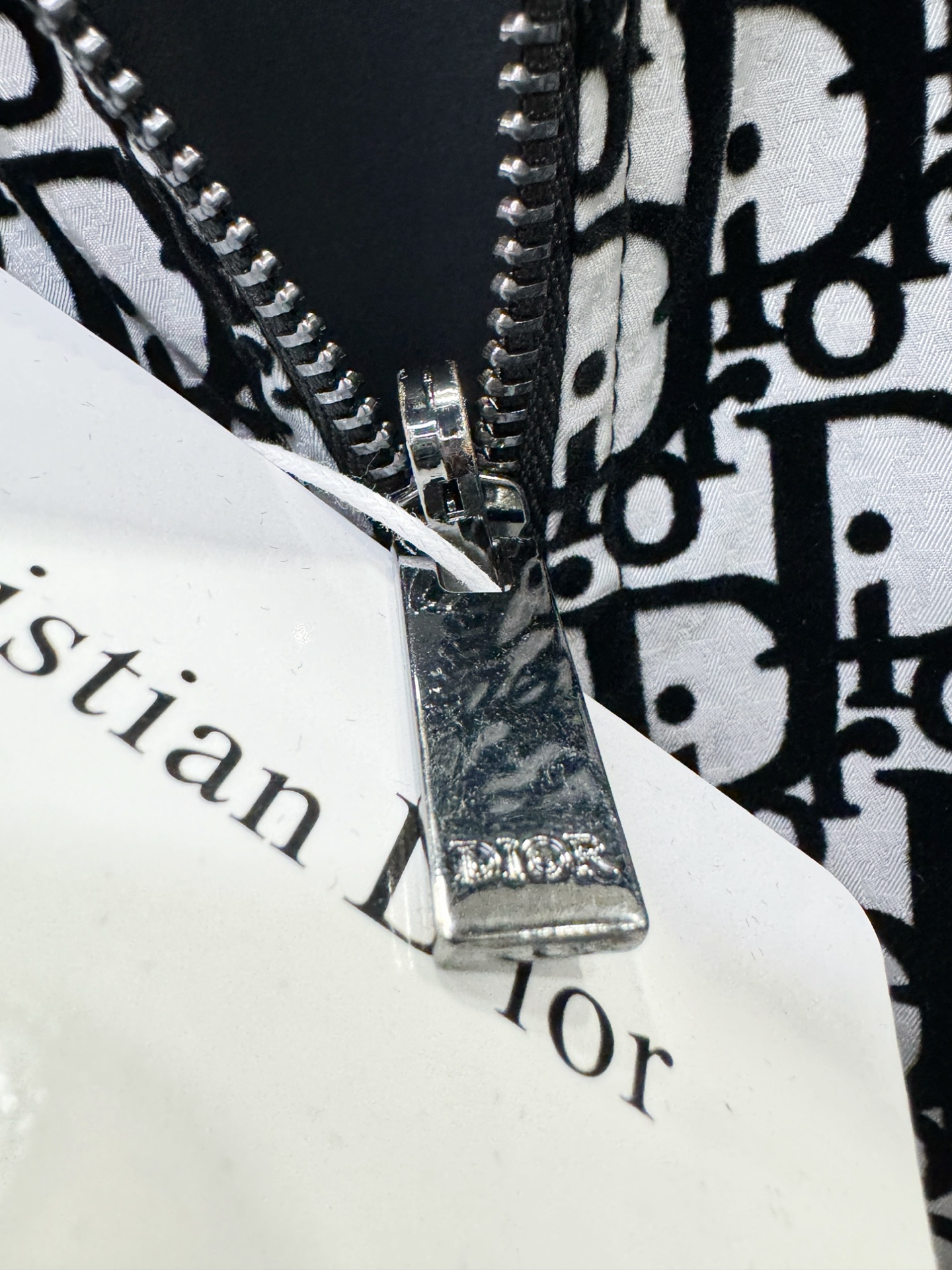 双面夹克 Dior迪奥 2025秋冬新款双面夹克外套，两面可穿，原单狠货 意大利进口面料时尚夹克外套。欧