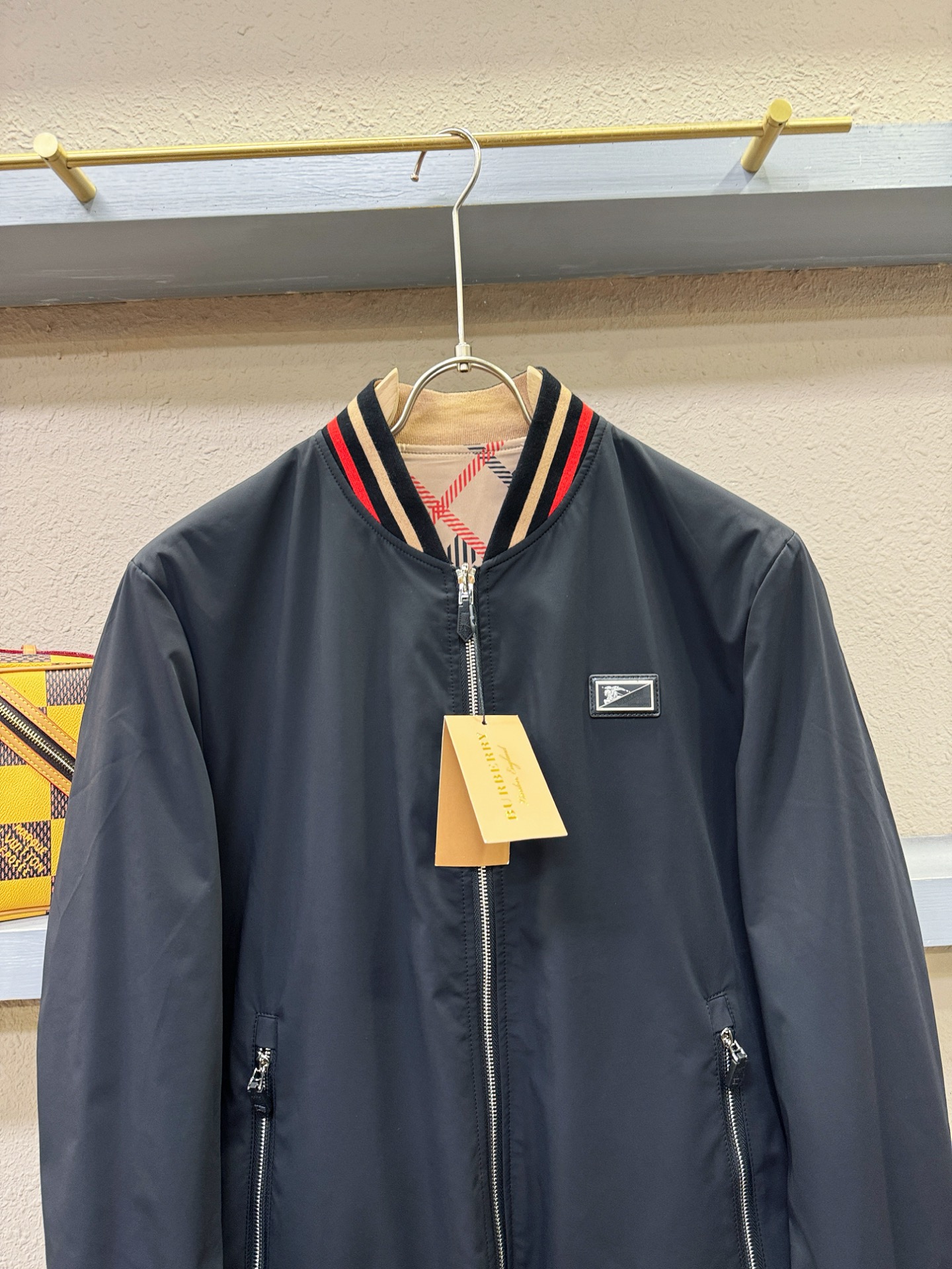 双面夹克 BURBERRY巴宝莉 2025秋冬新款双面夹克外套，两面可穿，原单狠货 意大利进口面料时尚夹