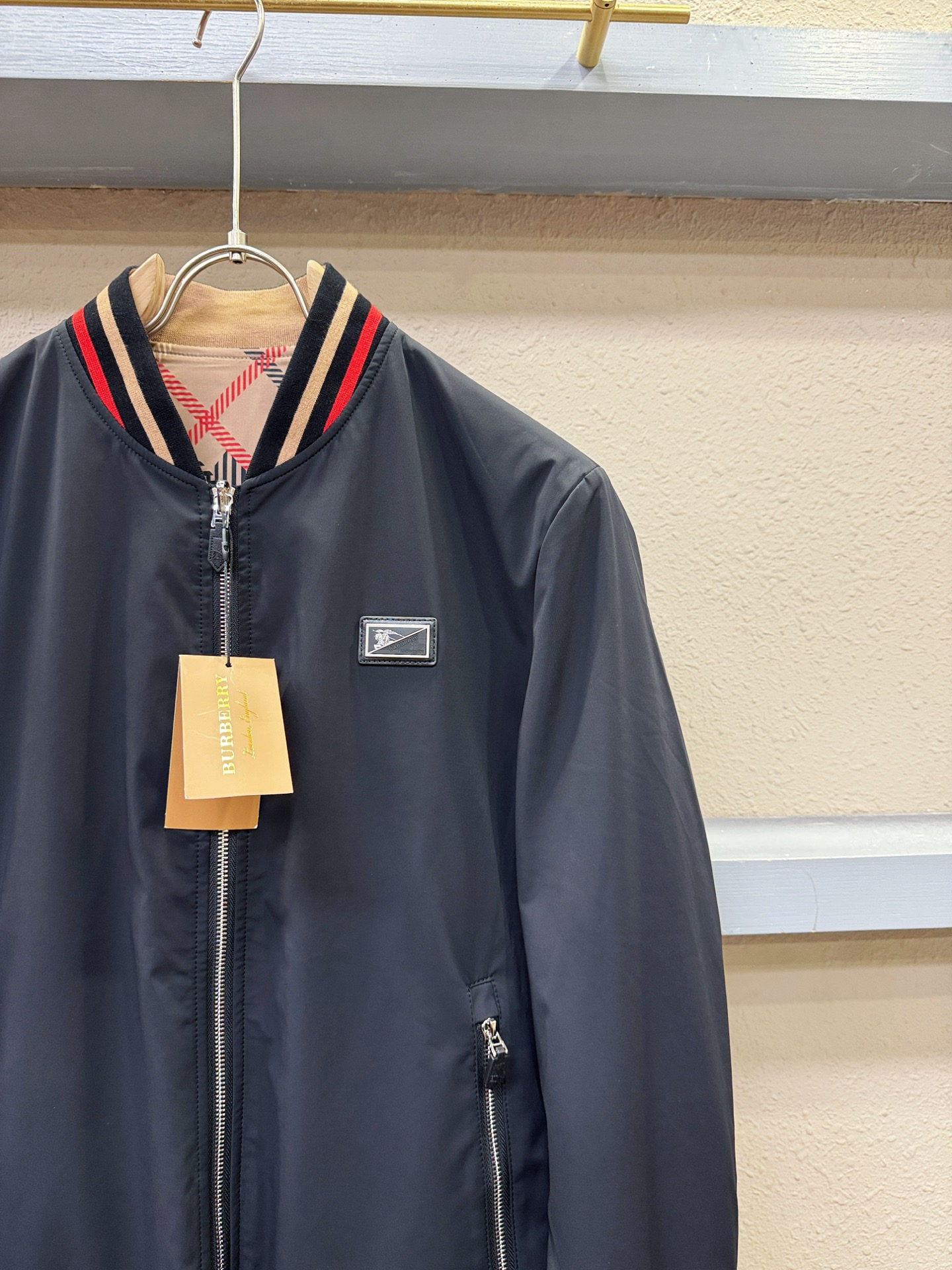 双面夹克 BURBERRY巴宝莉 2025秋冬新款双面夹克外套，两面可穿，原单狠货 意大利进口面料时尚夹