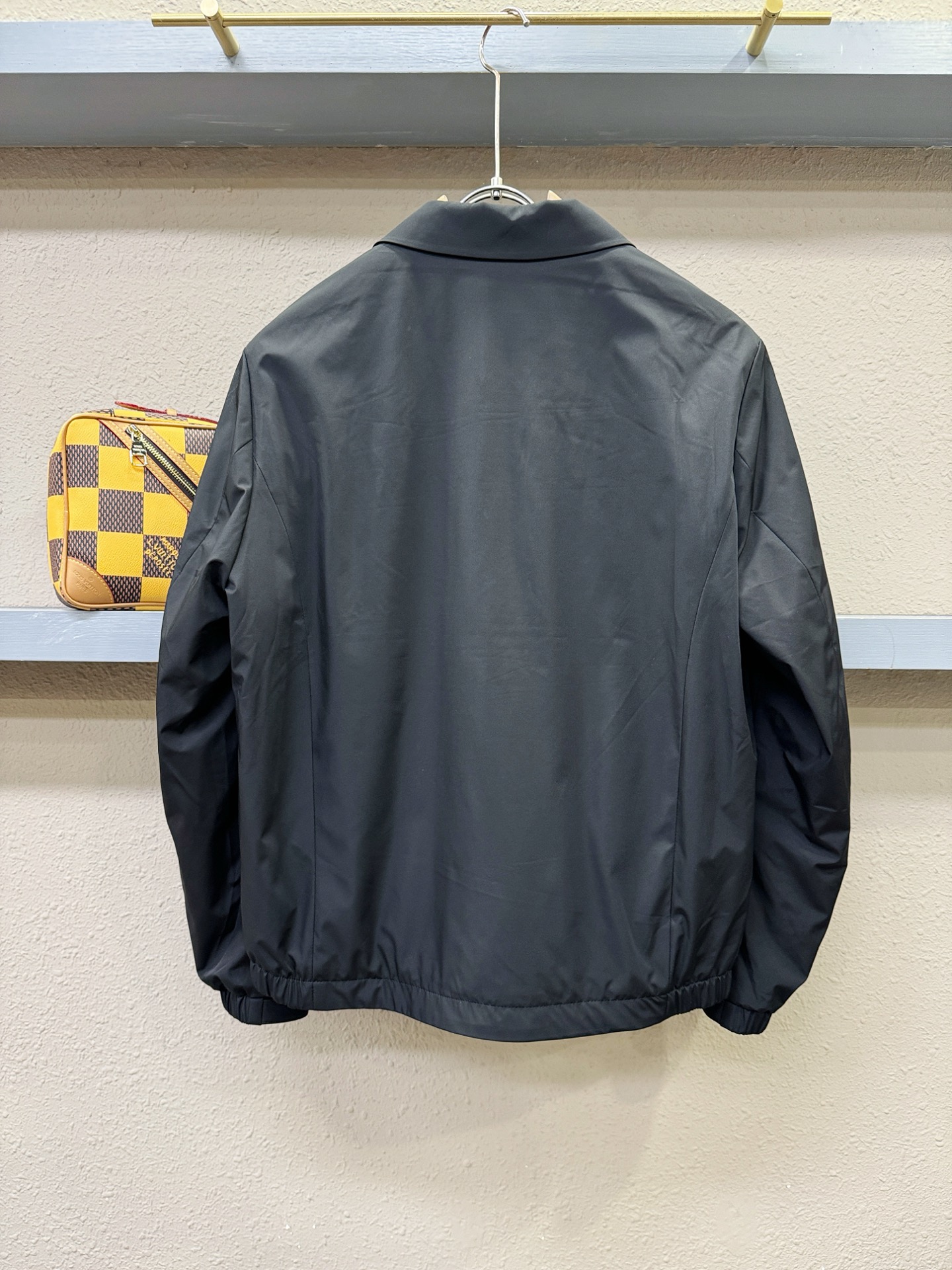 Ermenegildo Zeg*a杰*亚 2025秋冬新款夹克外套，原单狠货 意大利进口面料时尚夹克外套