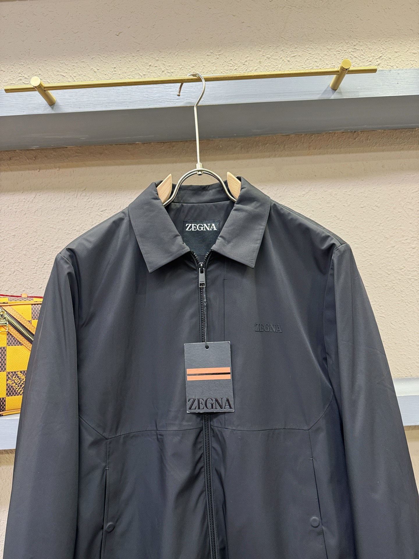 Ermenegildo Zeg*a杰*亚 2025秋冬新款夹克外套，原单狠货 意大利进口面料时尚夹克外套