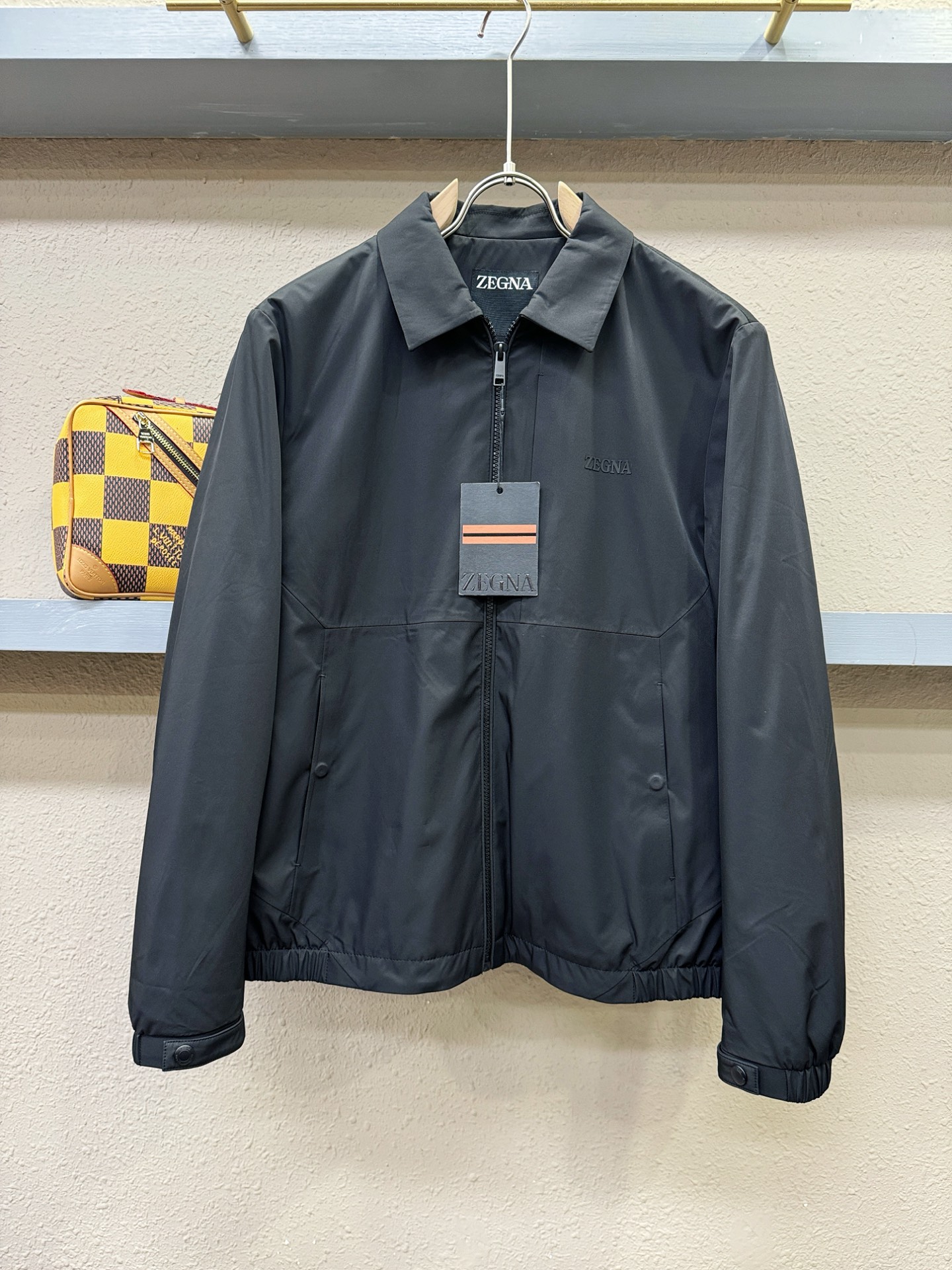 Ermenegildo Zeg*a杰*亚 2025秋冬新款夹克外套，原单狠货 意大利进口面料时尚夹克外套