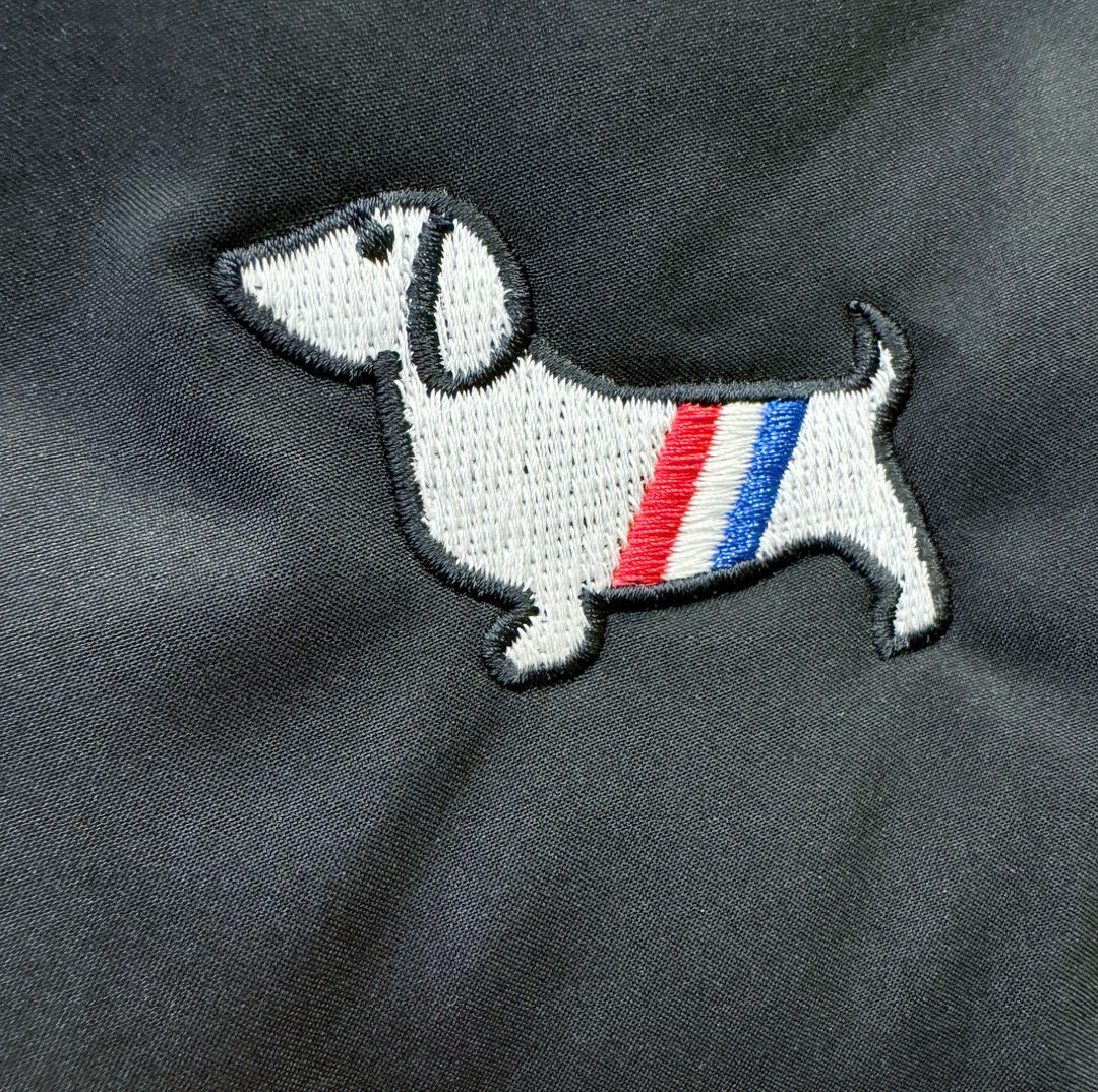 TB 25FW秋冬新款防寒机能羽绒裤，经典羽绒长裤，防风防雨雪，内里大朵绒填充，舒适保暖。运动时尚的同时