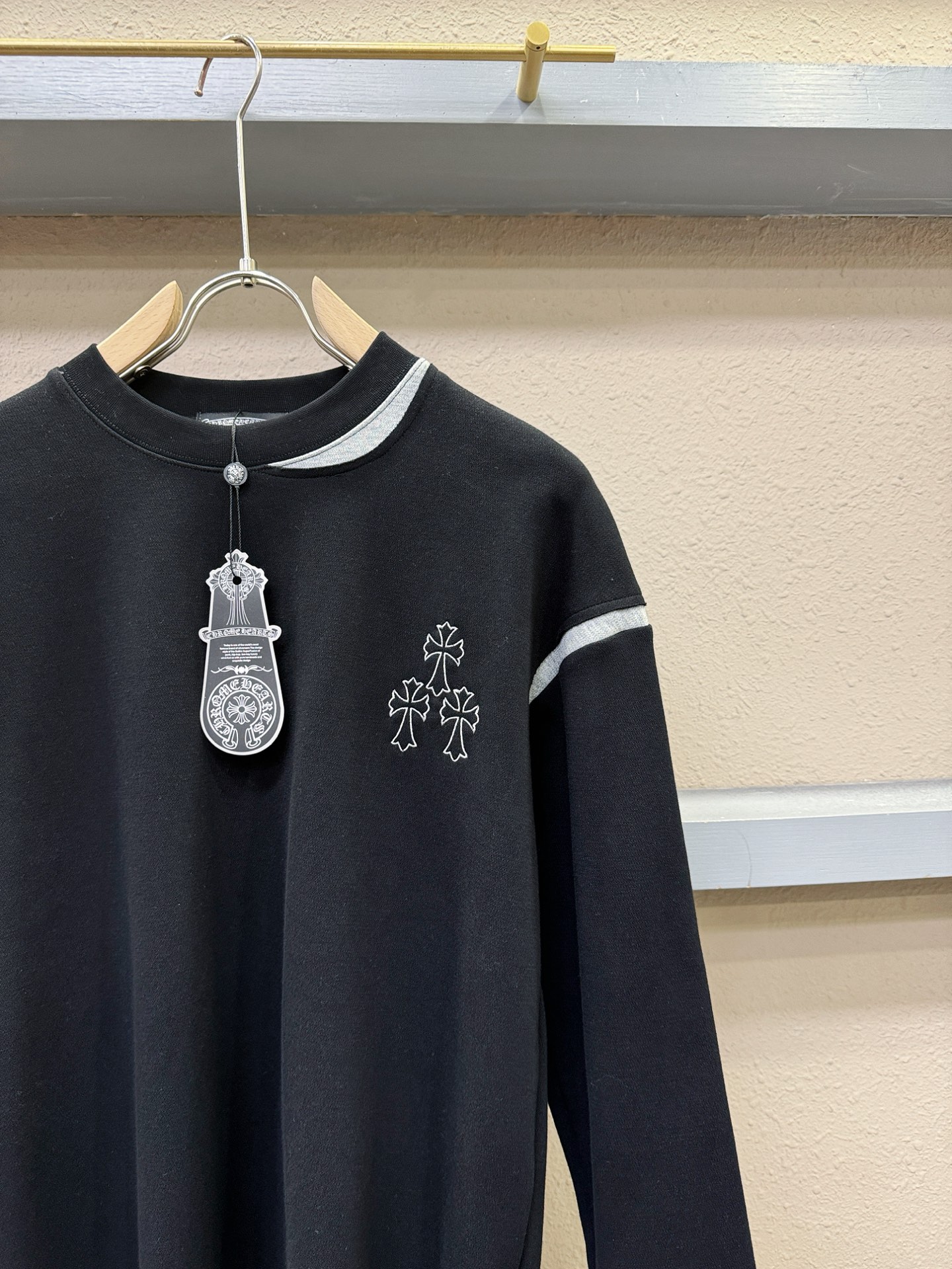 CHROME HEARTS 克罗心 2025ss秋冬新品 长袖上衣，经典Logo设计，百搭款 官网同步发