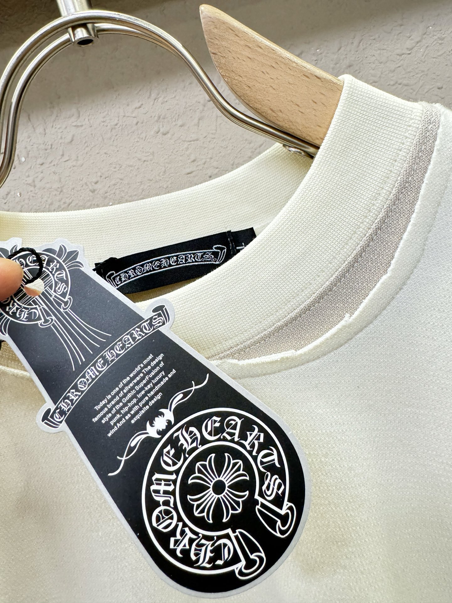 CHROME HEARTS 克罗心 2025ss秋冬新品 长袖上衣，经典Logo设计，百搭款 官网同步发