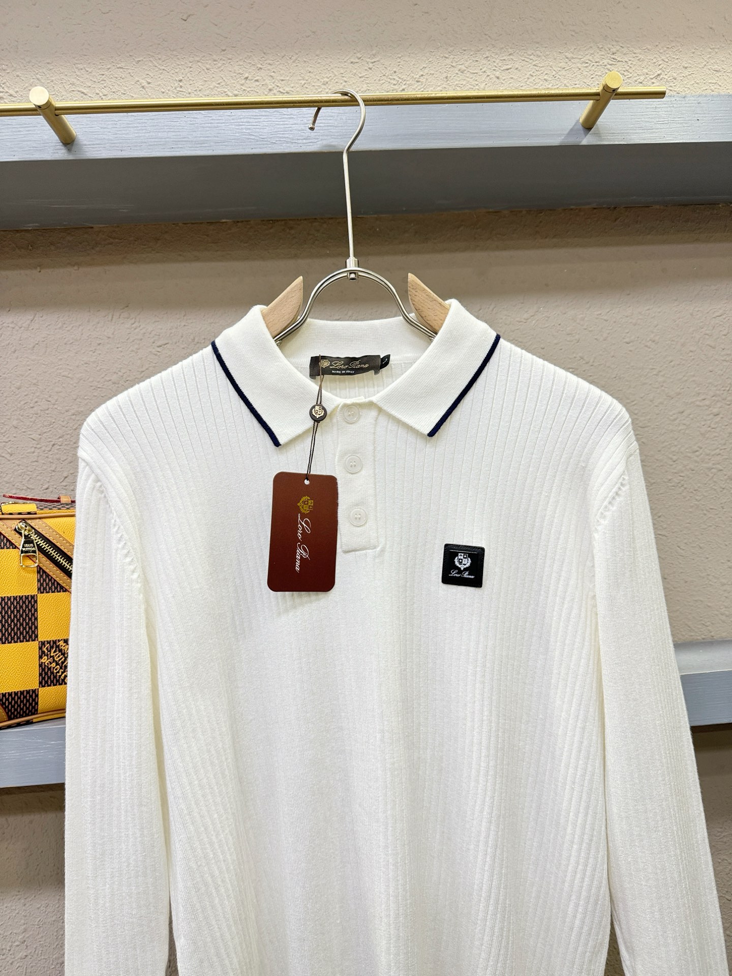 Loro Piana诺悠翩雅 新款毛衣，胸前logo设计！贸易公司渠道稀出，同步官网发售！秋冬系列经典设