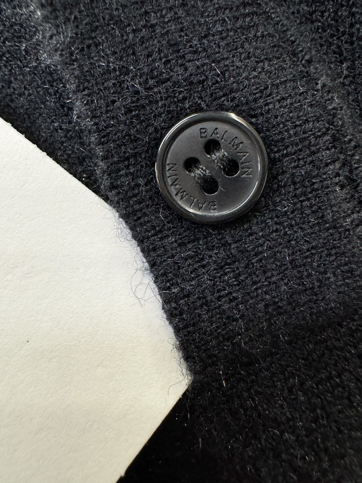 巴尔曼 2025新款毛衣，胸前logo设计！贸易公司渠道稀出，同步官网发售！秋冬系列经典设计！此款毛衣甄