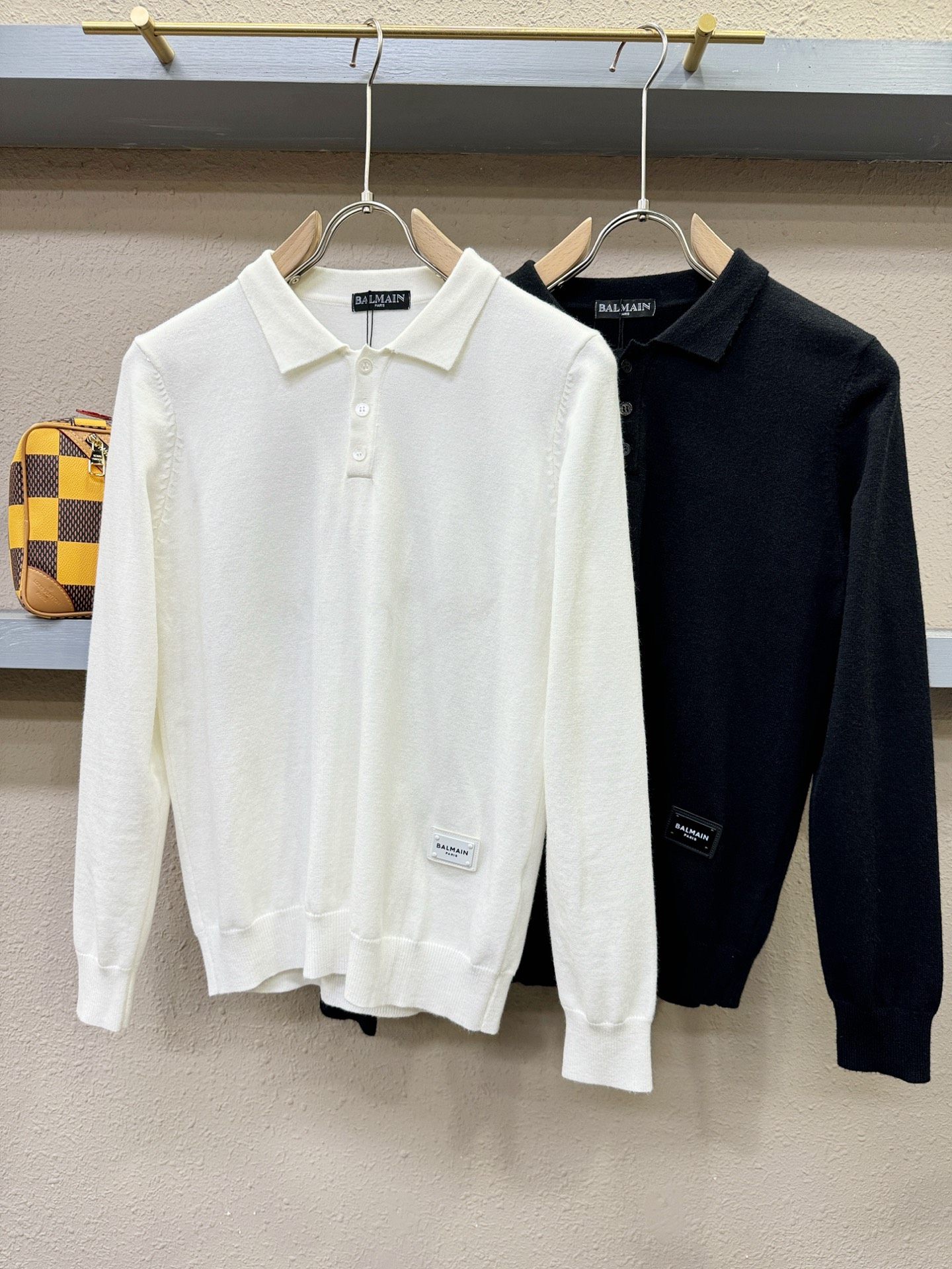 巴尔曼 2025新款毛衣，胸前logo设计！贸易公司渠道稀出，同步官网发售！秋冬系列经典设计！此款毛衣甄