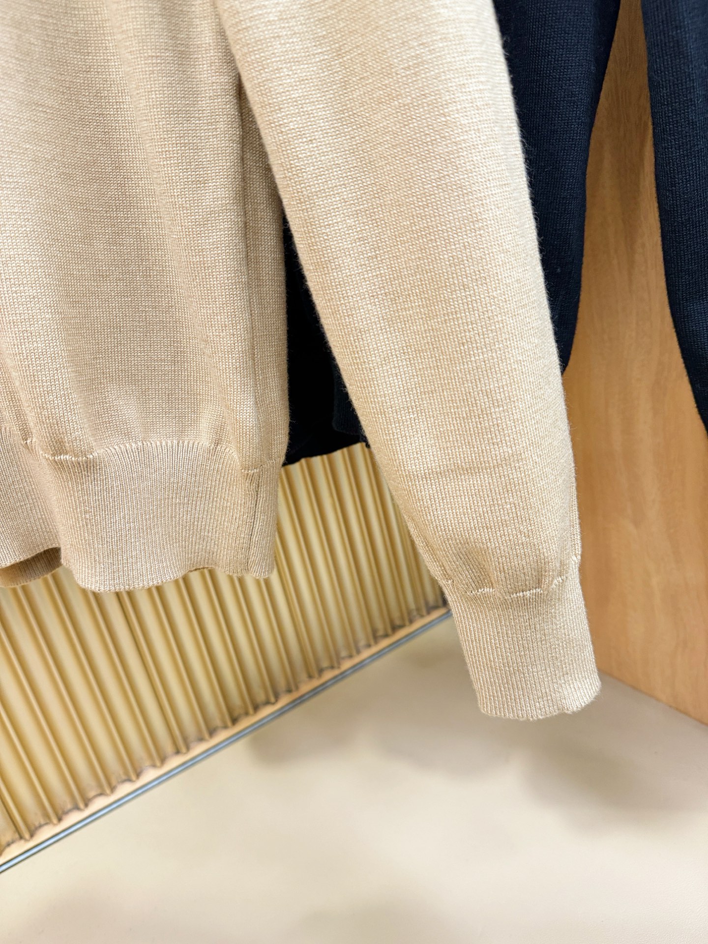 DG 2025新款毛衣，胸前logo设计！贸易公司渠道稀出，同步官网发售！秋冬系列经典设计！此款毛衣甄选