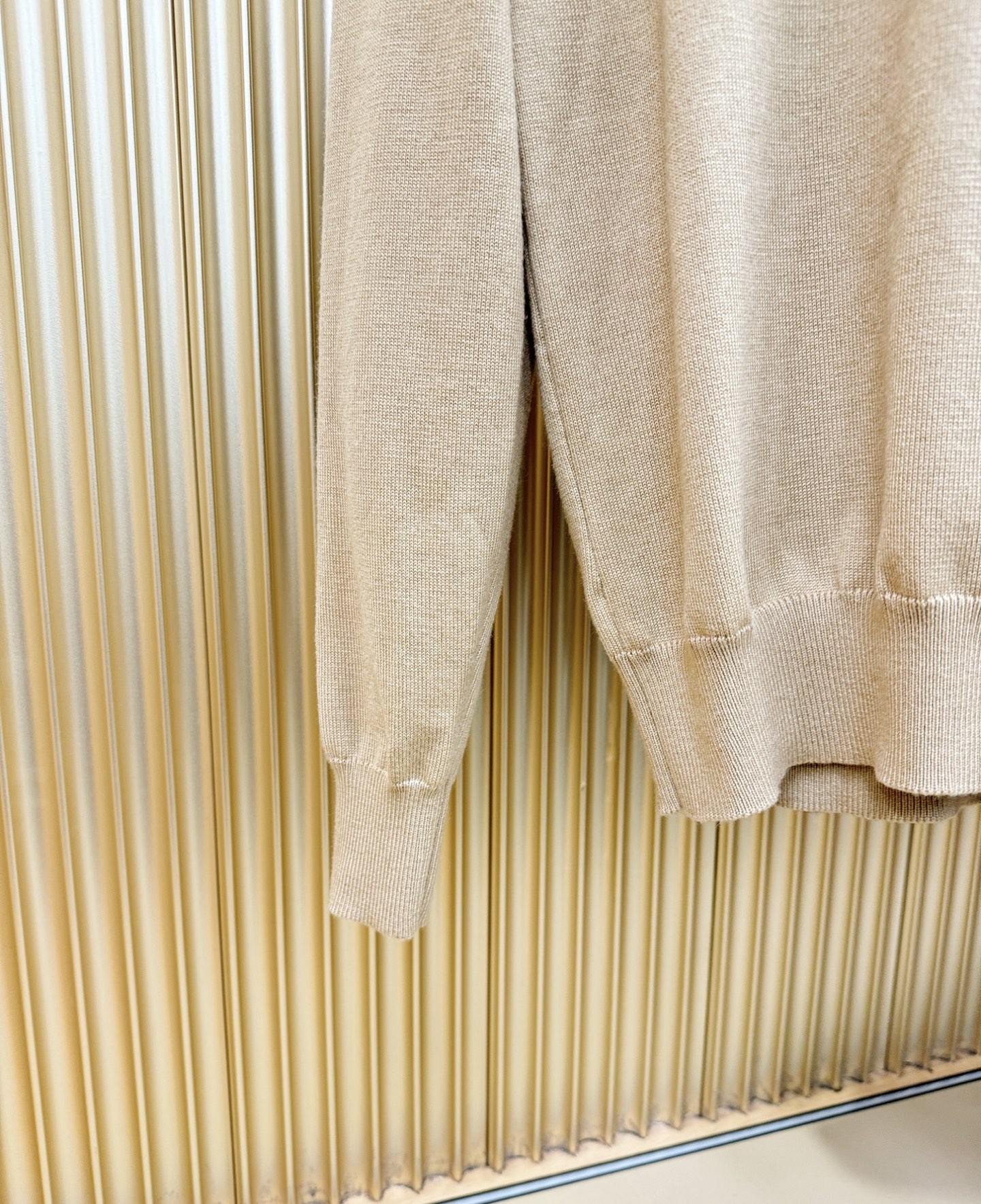 DG 2025新款毛衣，胸前logo设计！贸易公司渠道稀出，同步官网发售！秋冬系列经典设计！此款毛衣甄选