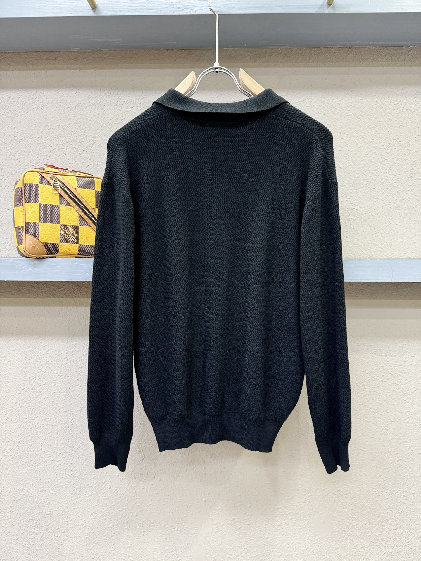 Moncler蒙口 2025新款毛衣，胸前logo设计！贸易公司渠道稀出，同步官网发售！秋冬系列经典设计