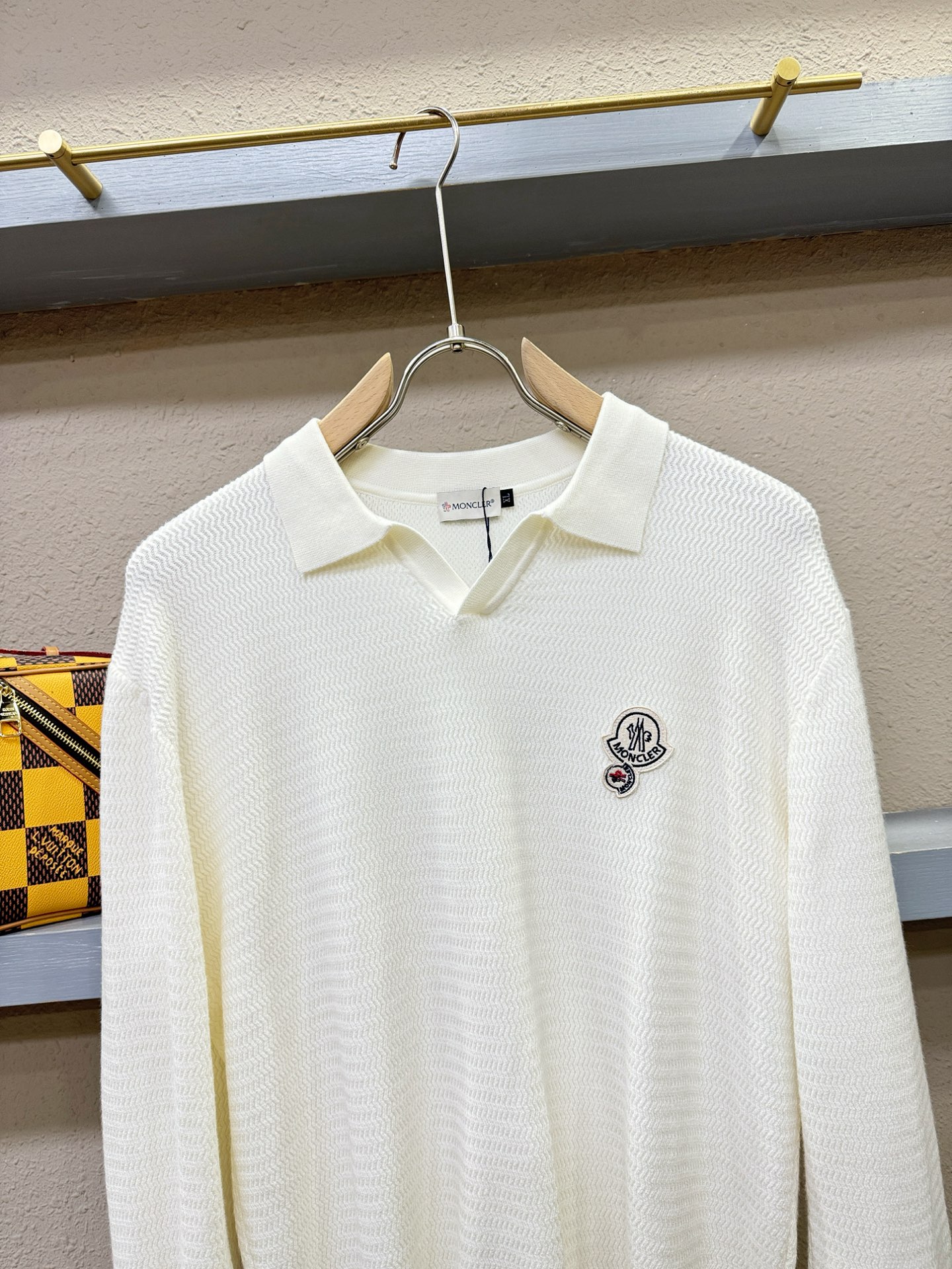 Moncler蒙口 2025新款毛衣，胸前logo设计！贸易公司渠道稀出，同步官网发售！秋冬系列经典设计