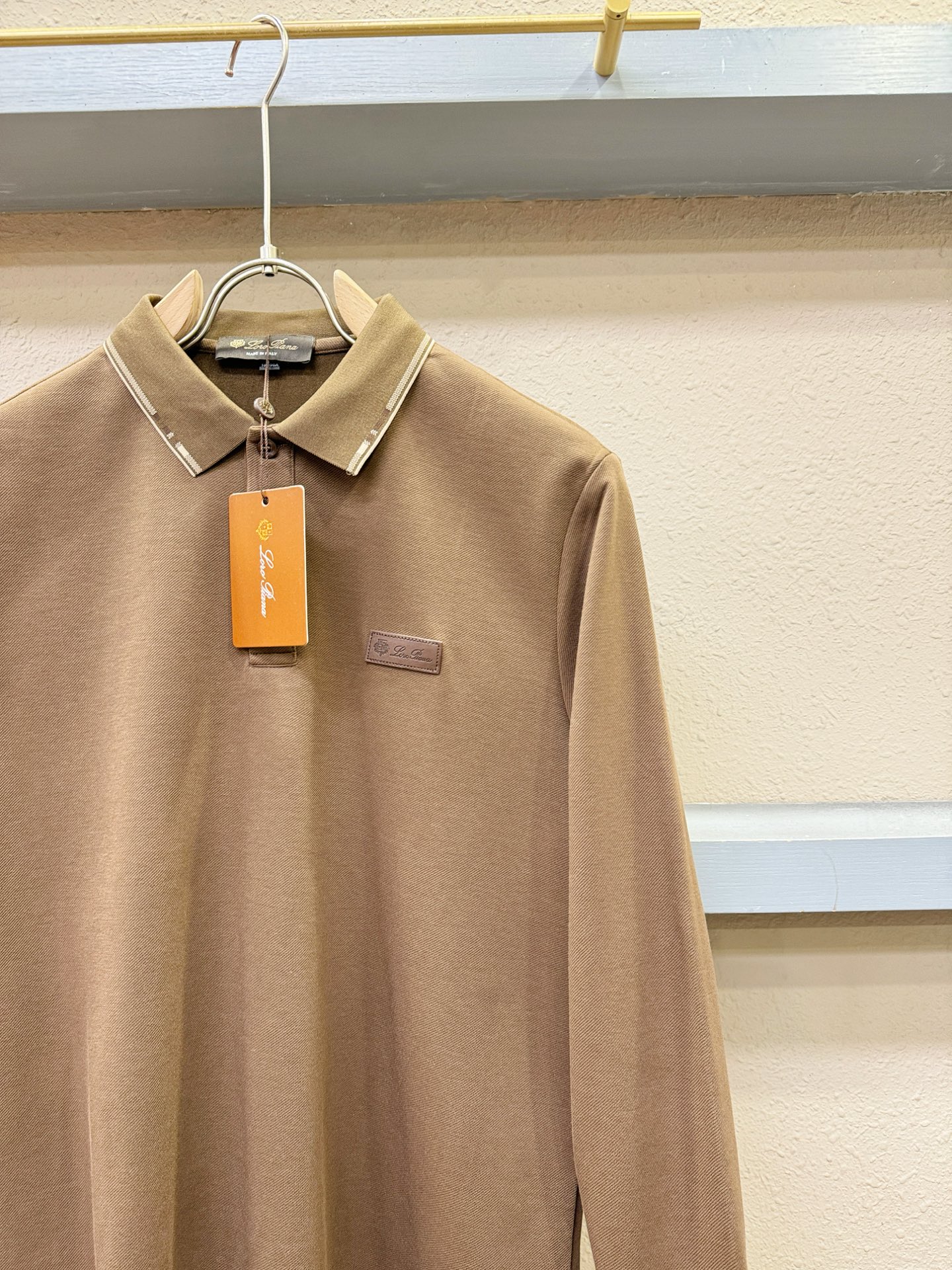 Loro Piana诺悠翩雅 2025秋季新品，官网同步 经典大气百搭Polo领长袖T恤，顶级原版面料，