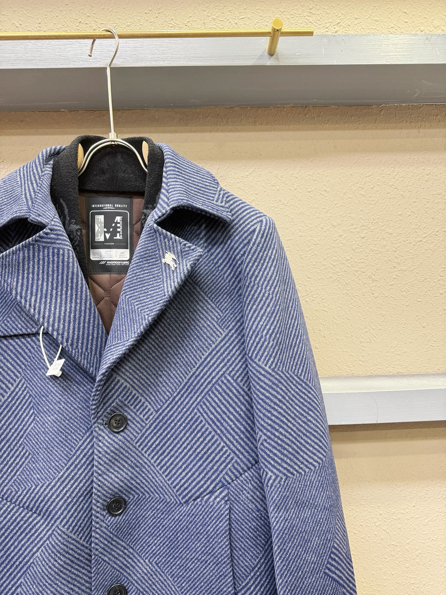 BURBERRY巴宝莉 25ss秋冬新款羊绒大衣外套，超A原单外套！甄选顶级羊绒打造。搭配经典Logo设