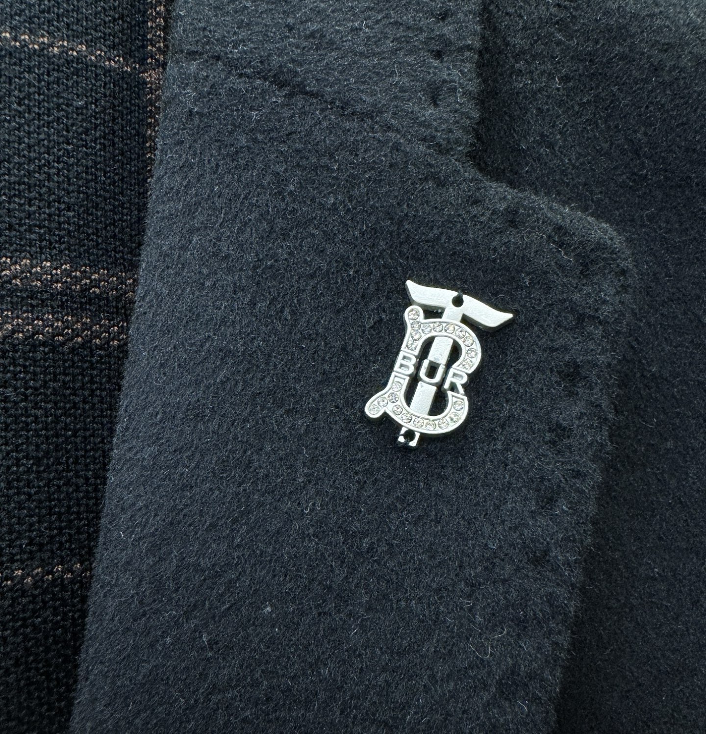 BURBERRY巴宝莉 25ss秋冬新款羊绒大衣外套，超A原单外套！羽绒内里可拆卸，甄选顶级绵羊毛打造。