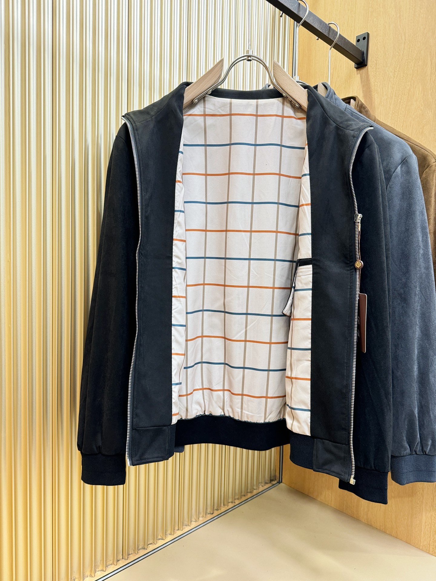 Loro Piana诺悠翩雅 2025秋冬新款夹克外套，原单狠货 意大利进口面料时尚夹克外套。欧洲专柜同