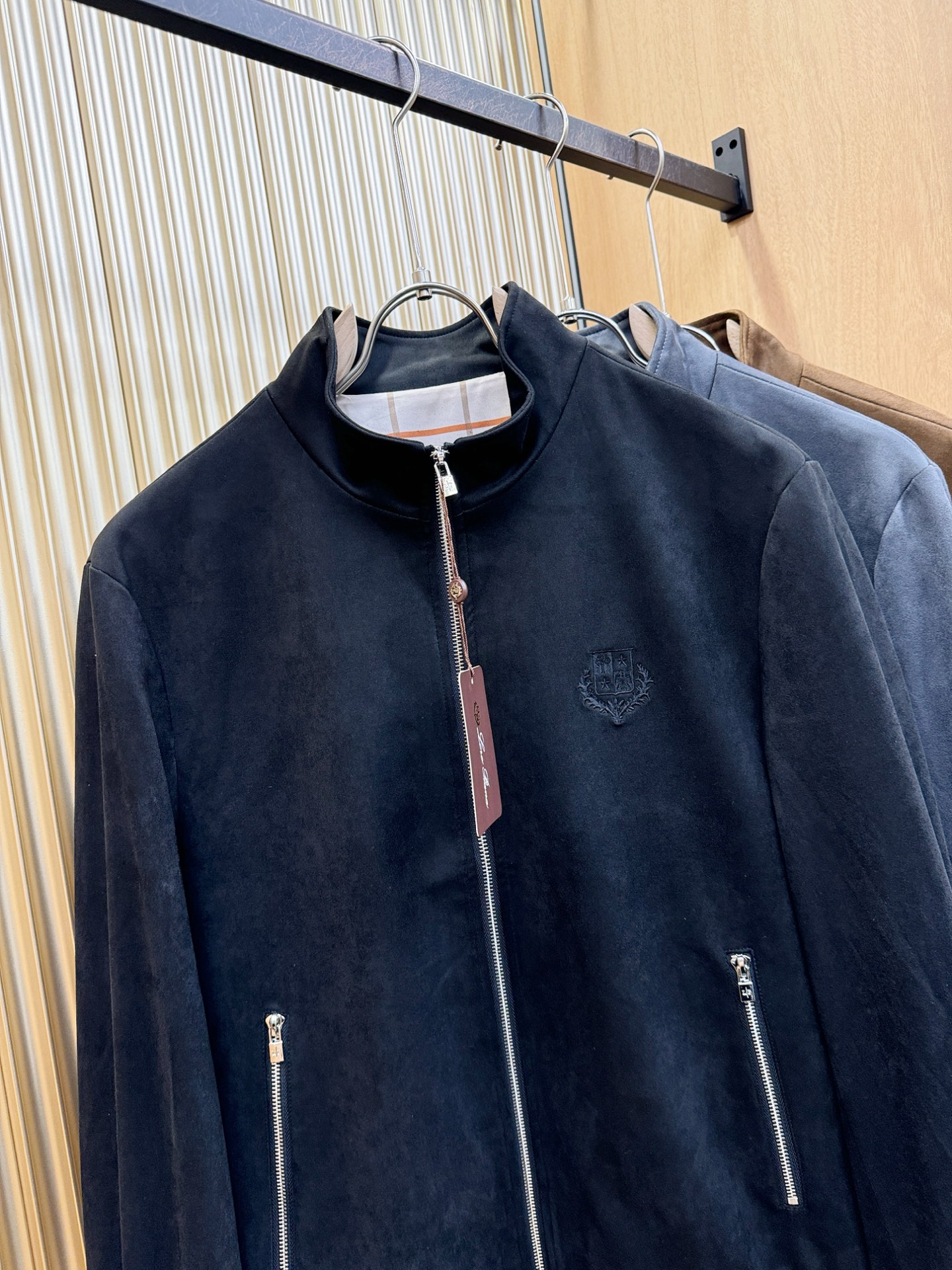 Loro Piana诺悠翩雅 2025秋冬新款夹克外套，原单狠货 意大利进口面料时尚夹克外套。欧洲专柜同