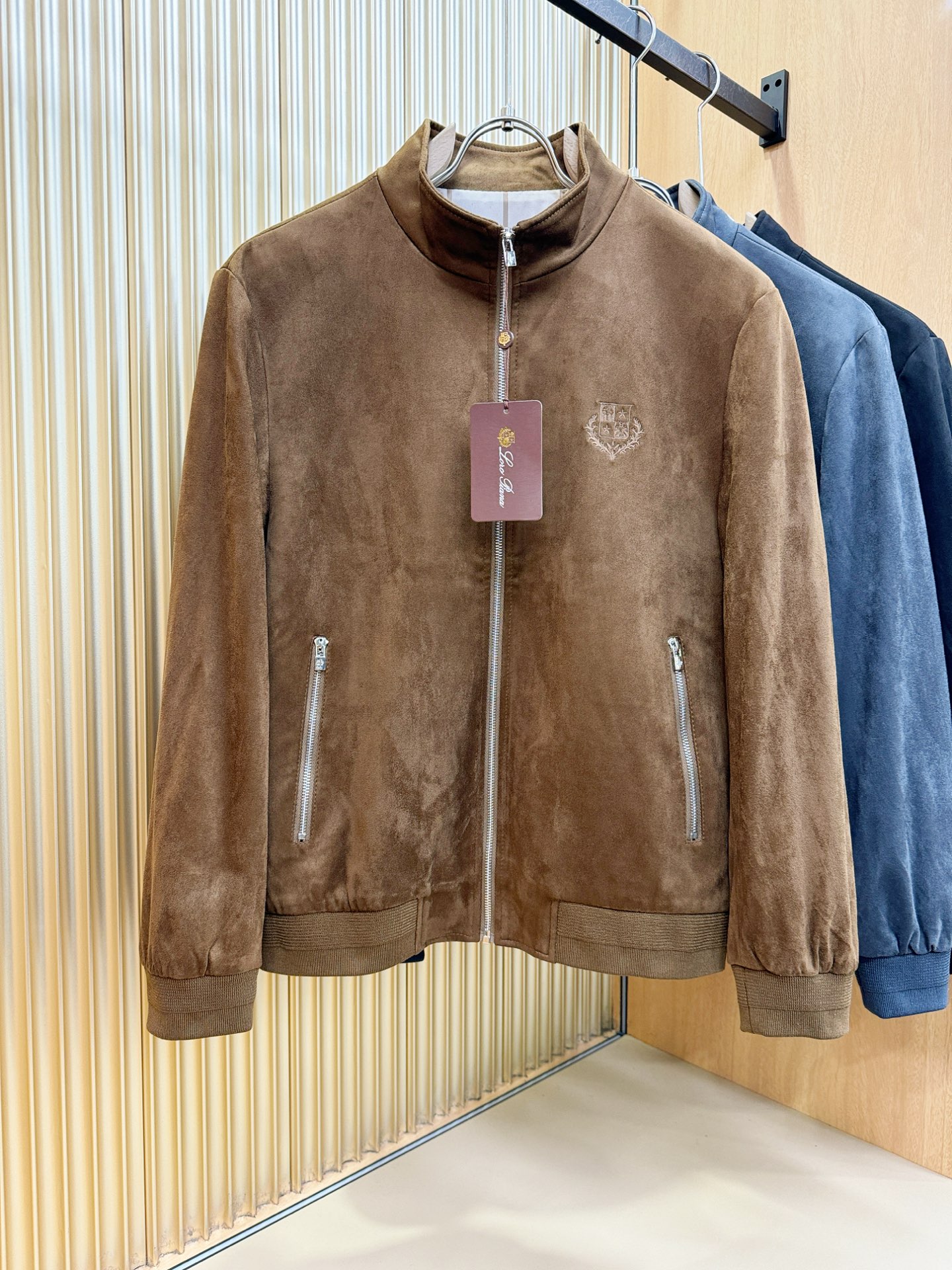 Loro Piana诺悠翩雅 2025秋冬新款夹克外套，原单狠货 意大利进口面料时尚夹克外套。欧洲专柜同