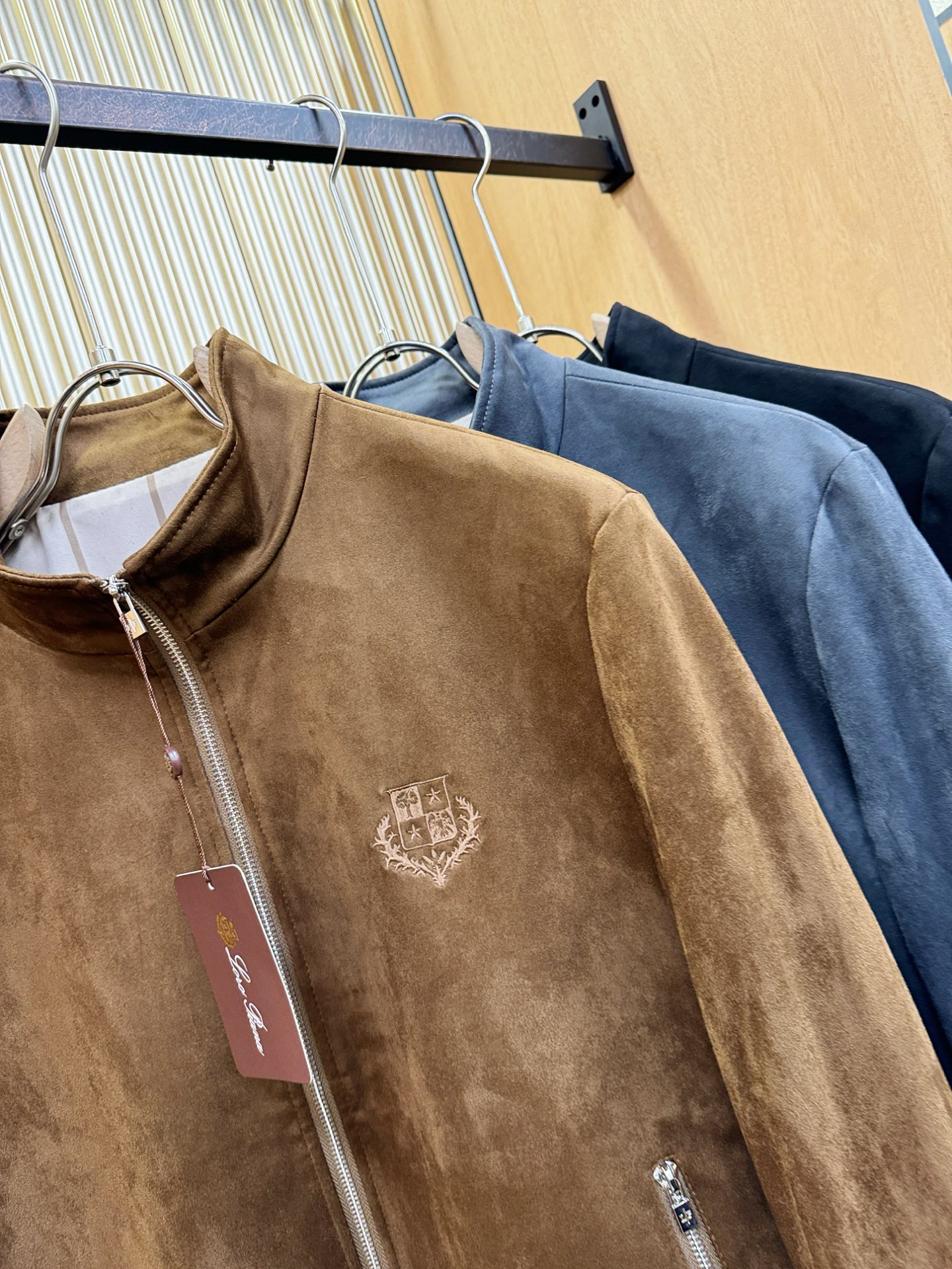 Loro Piana诺悠翩雅 2025秋冬新款夹克外套，原单狠货 意大利进口面料时尚夹克外套。欧洲专柜同