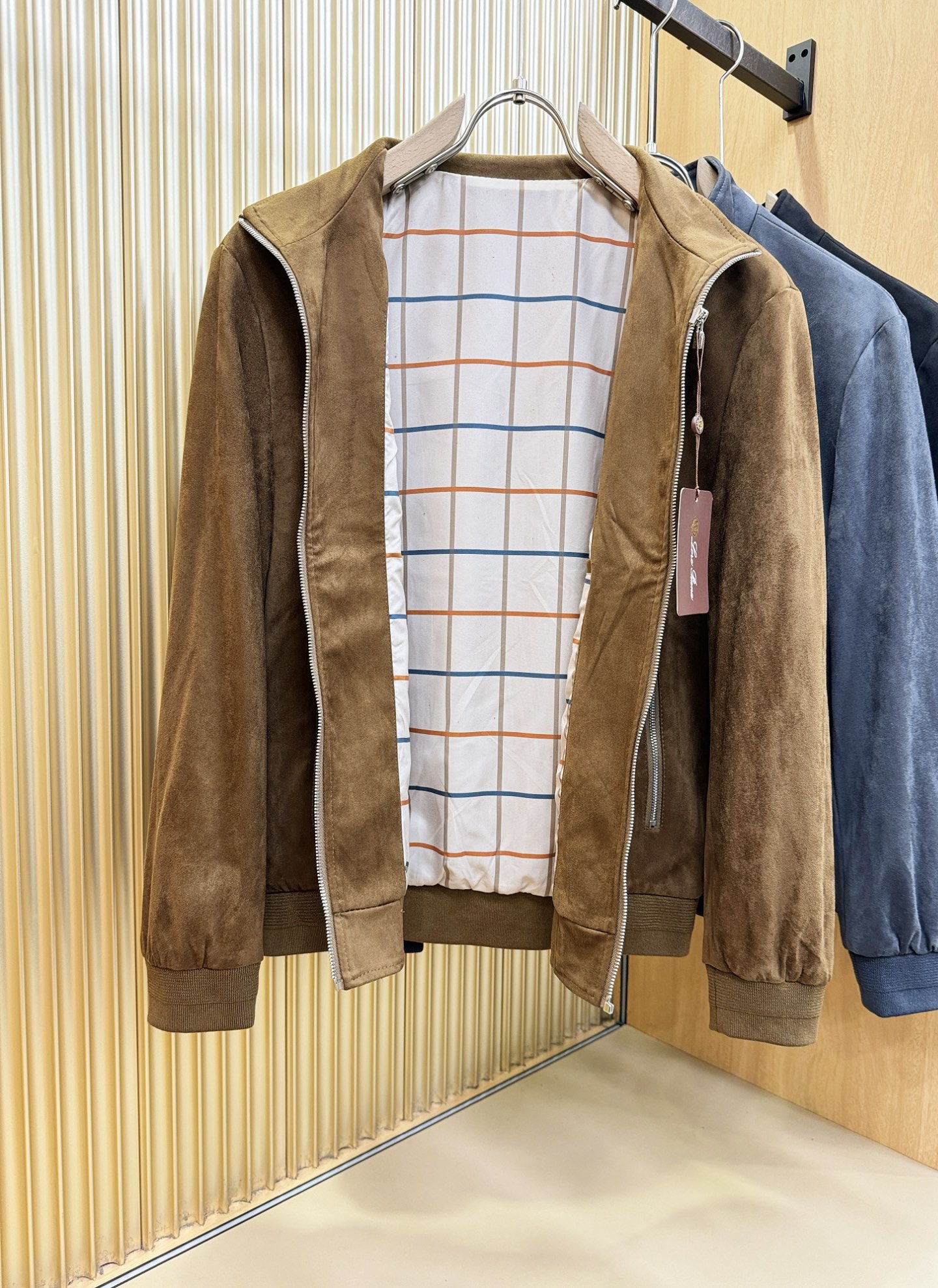 Loro Piana诺悠翩雅 2025秋冬新款夹克外套，原单狠货 意大利进口面料时尚夹克外套。欧洲专柜同