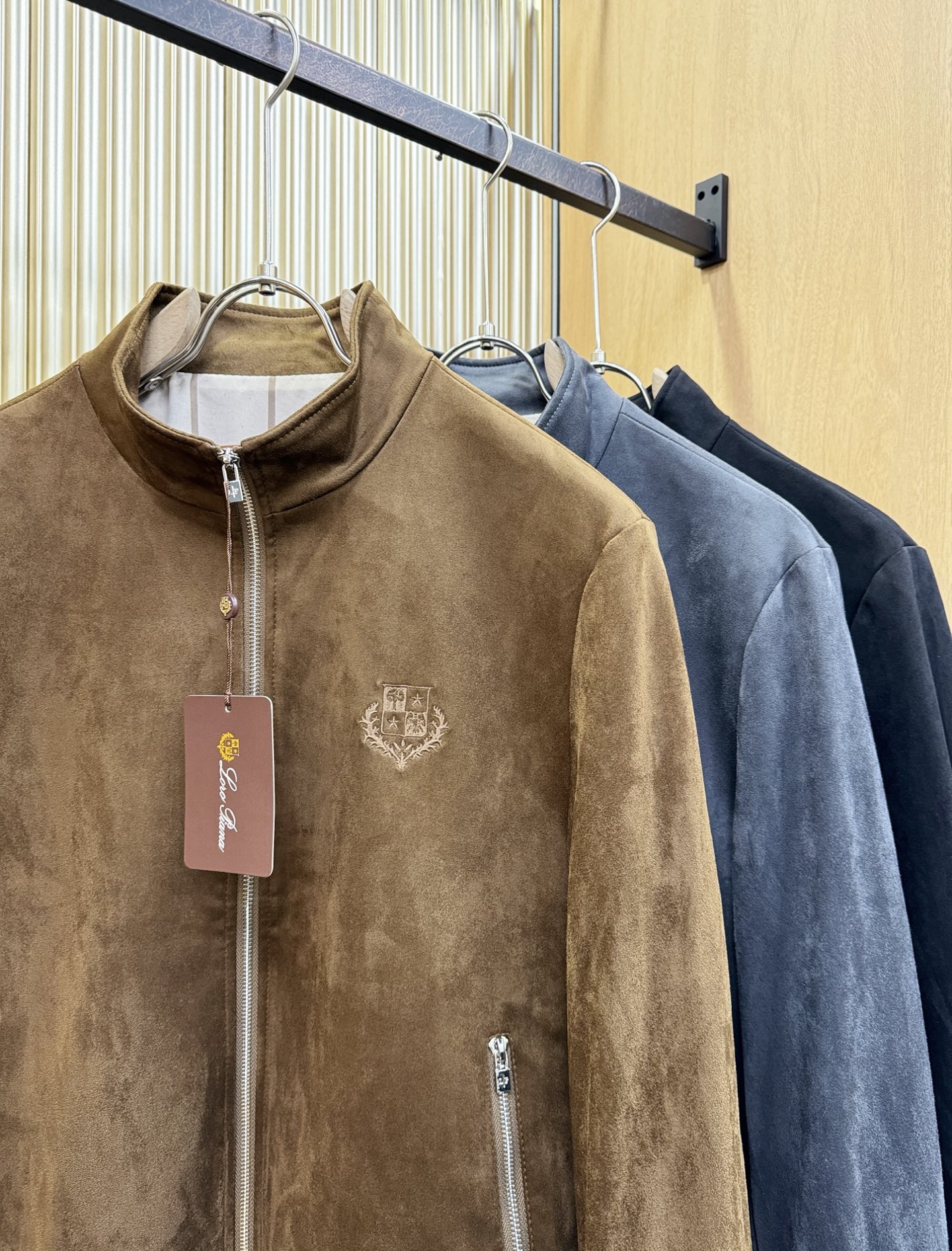 Loro Piana诺悠翩雅 2025秋冬新款夹克外套，原单狠货 意大利进口面料时尚夹克外套。欧洲专柜同