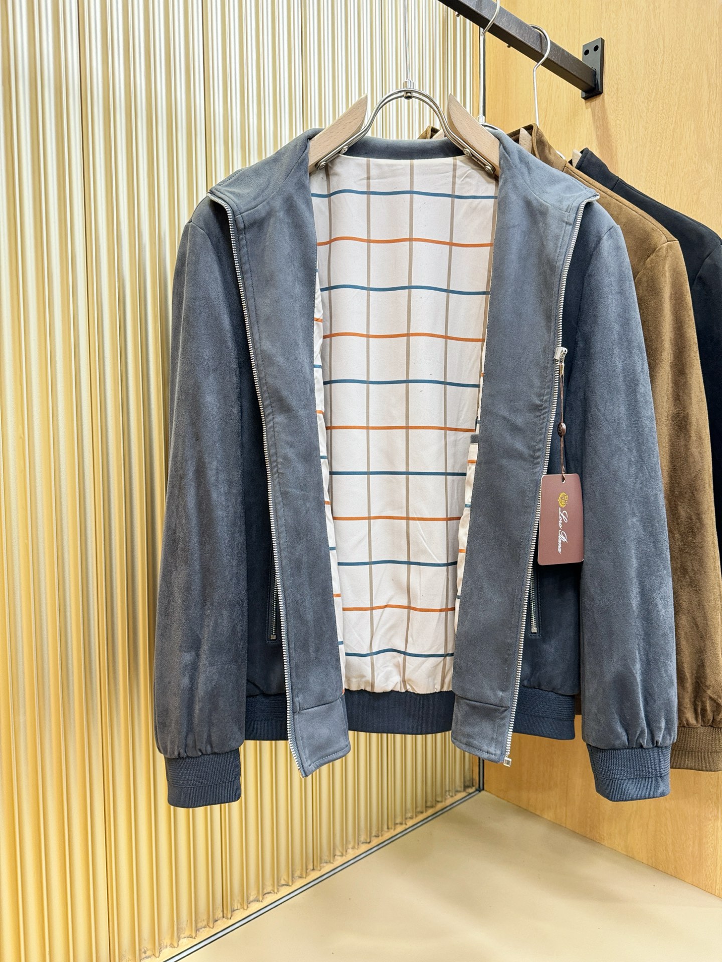 Loro Piana诺悠翩雅 2025秋冬新款夹克外套，原单狠货 意大利进口面料时尚夹克外套。欧洲专柜同