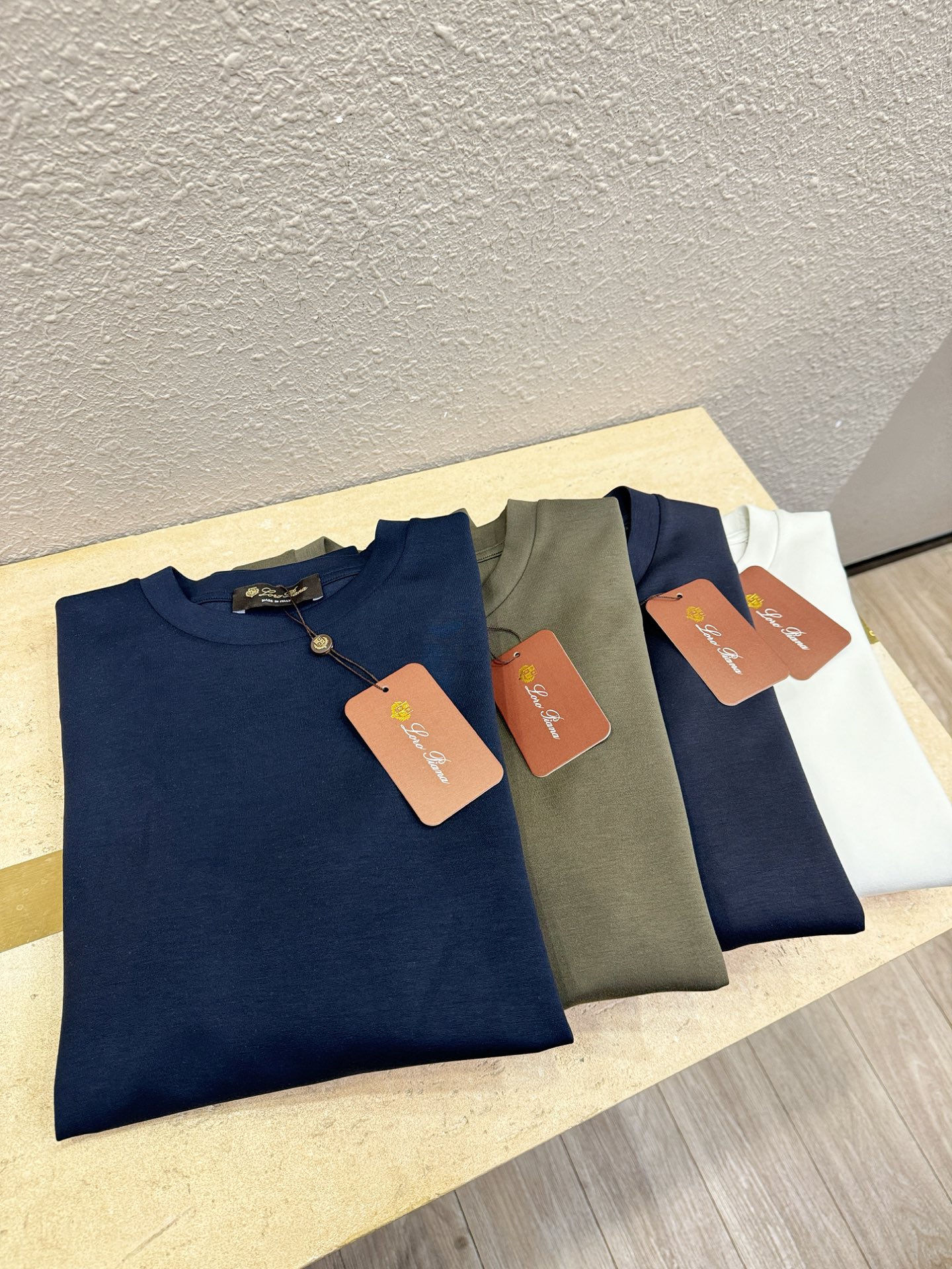 Loro Piana诺悠翩雅 2025ss秋季新品 长袖卫衣，经典Logo设计，百搭款 官网同步发售 定