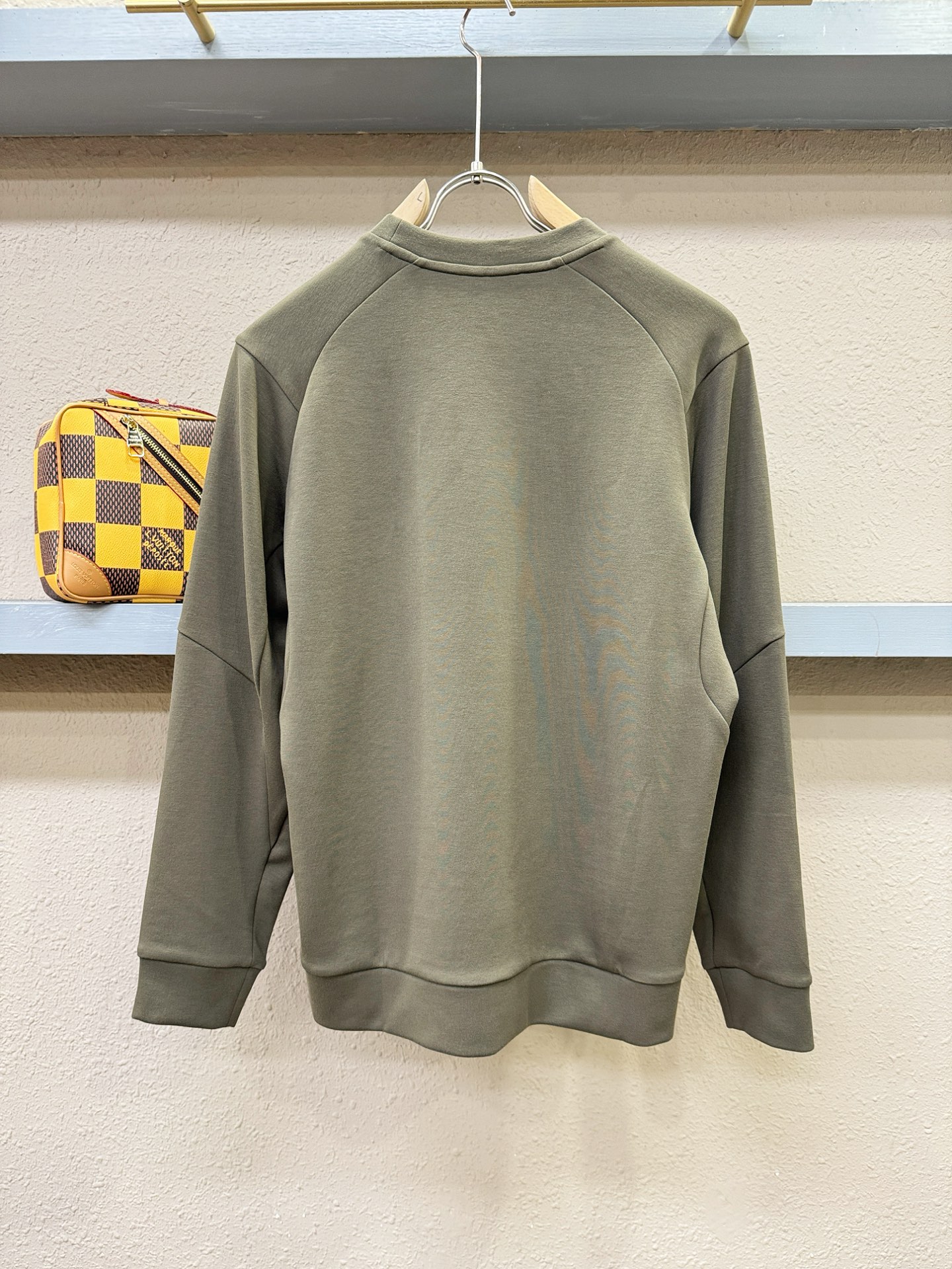 Loro Piana诺悠翩雅 2025ss秋季新品 长袖卫衣，经典Logo设计，百搭款 官网同步发售 定