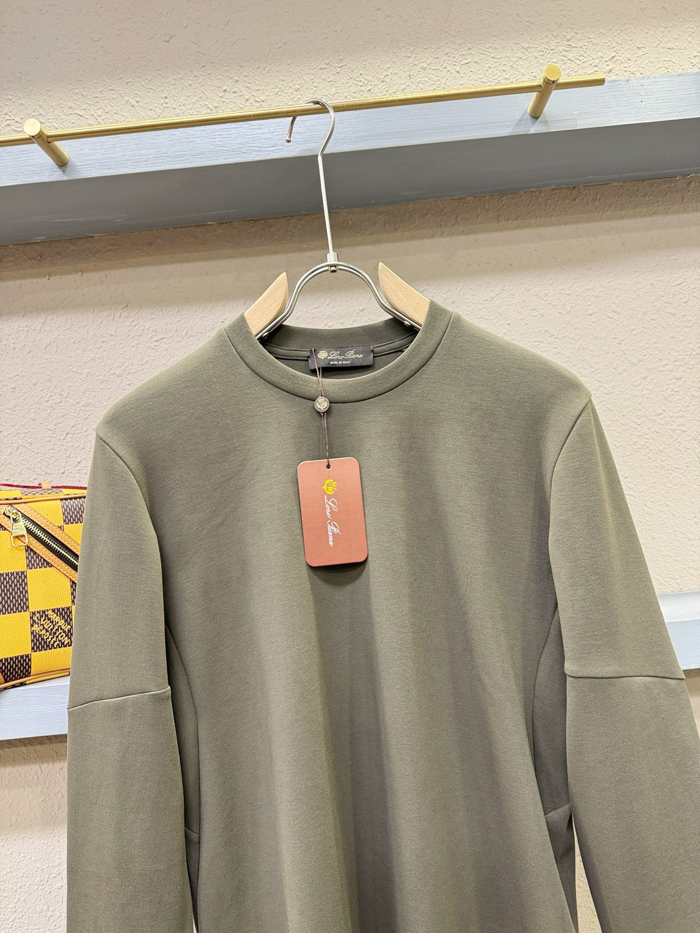 Loro Piana诺悠翩雅 2025ss秋季新品 长袖卫衣，经典Logo设计，百搭款 官网同步发售 定