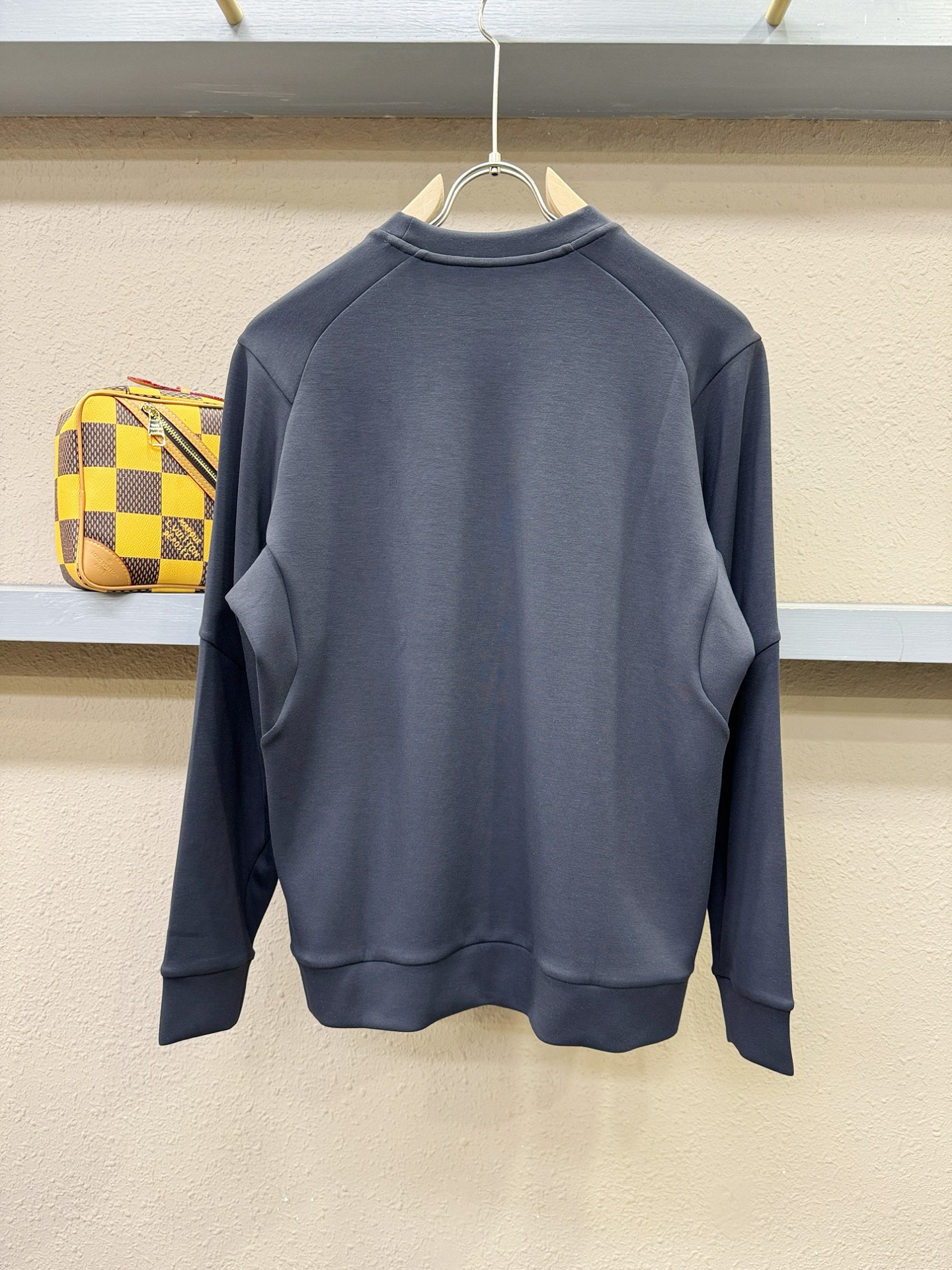 Loro Piana诺悠翩雅 2025ss秋季新品 长袖卫衣，经典Logo设计，百搭款 官网同步发售 定