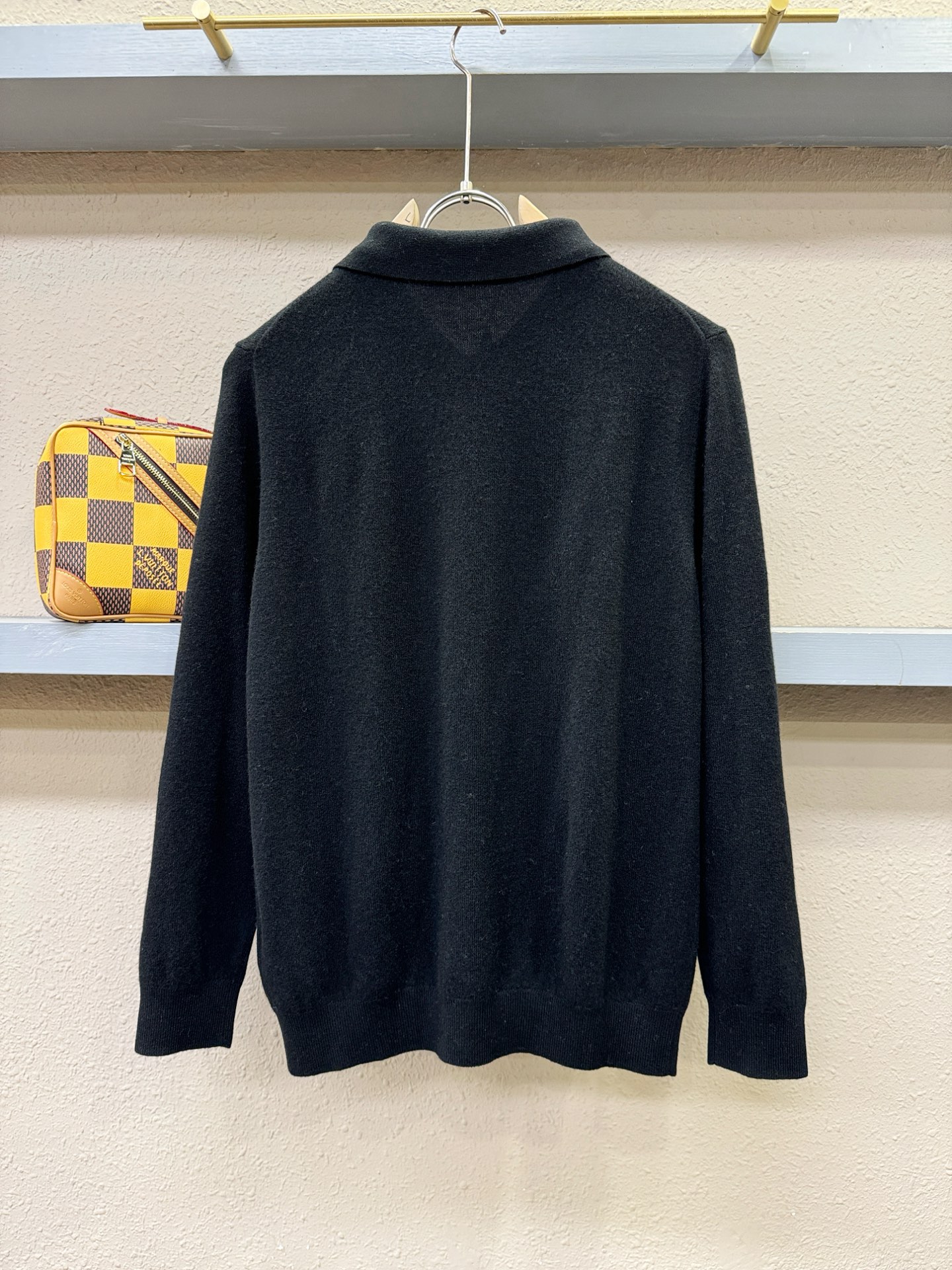 (最大可穿230斤) PRADA 普拉达 2025秋冬新款羊绒毛衣，羊绒+绵羊毛。logo图案设计，胸前