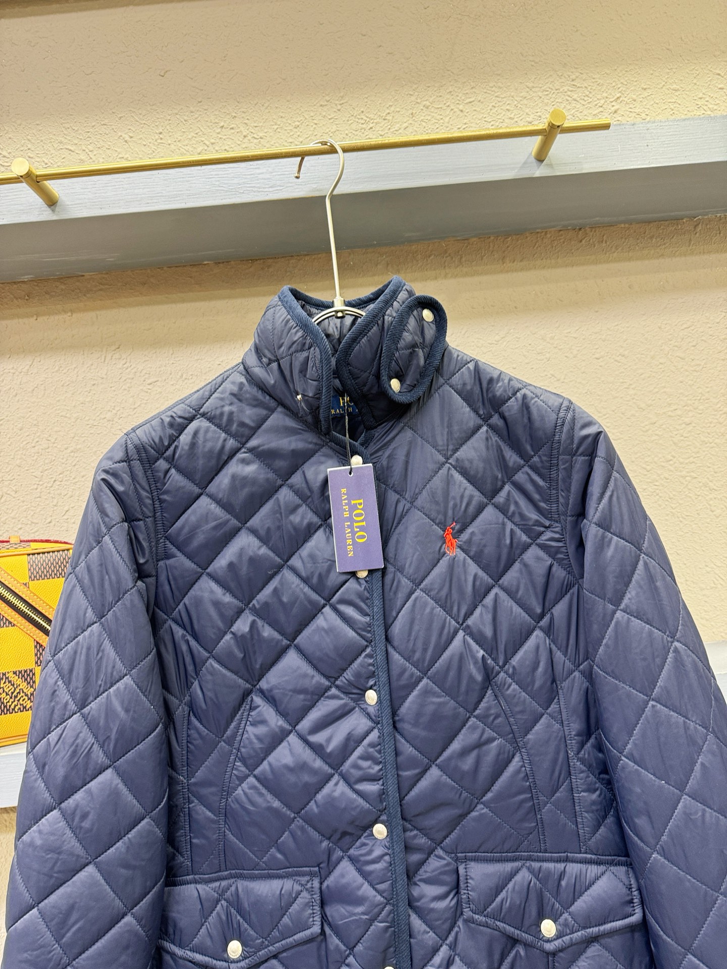 2025新品 POLO 新款棉服外套，秀场新品，品相非常完美，专柜高科技防水面料，舒适保暖，色泽饱满诱人