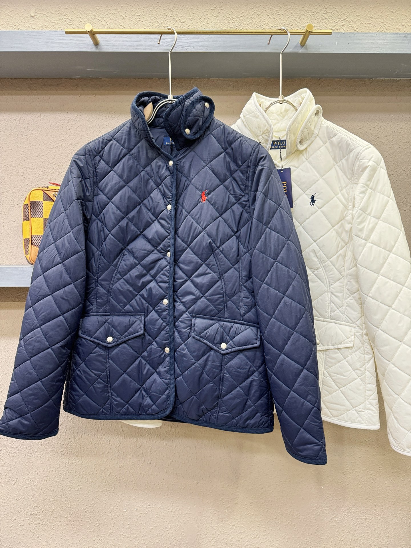 2025新品 POLO 新款棉服外套，秀场新品，品相非常完美，专柜高科技防水面料，舒适保暖，色泽饱满诱人