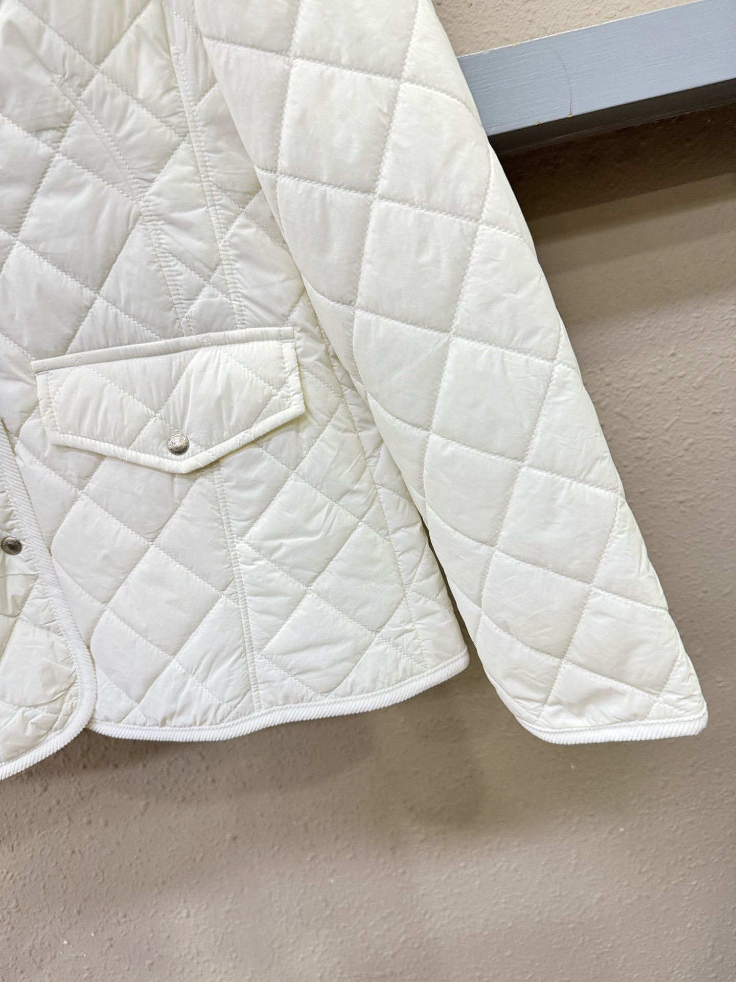 2025新品 POLO 新款棉服外套，秀场新品，品相非常完美，专柜高科技防水面料，舒适保暖，色泽饱满诱人