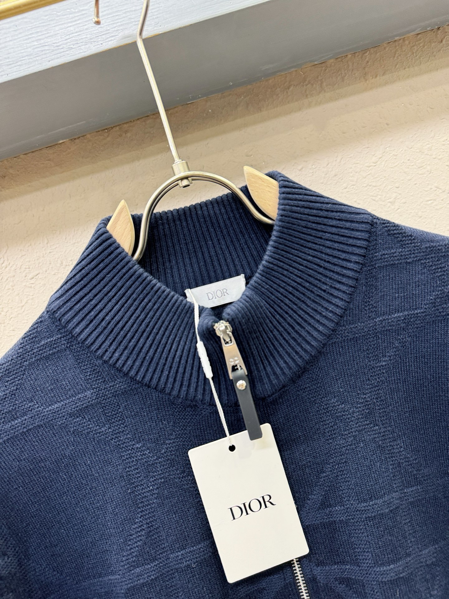 Dior迪奥 25ss秋冬新款羊毛外套，绵羊毛面，超A原单外套！甄选顶级绵羊毛打造、搭配经典Logo设计