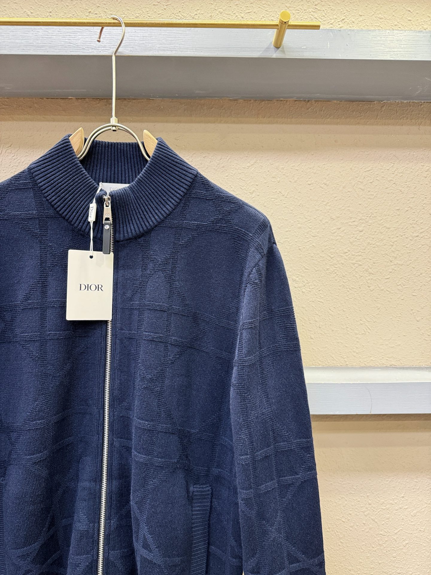 Dior迪奥 25ss秋冬新款羊毛外套，绵羊毛面，超A原单外套！甄选顶级绵羊毛打造、搭配经典Logo设计