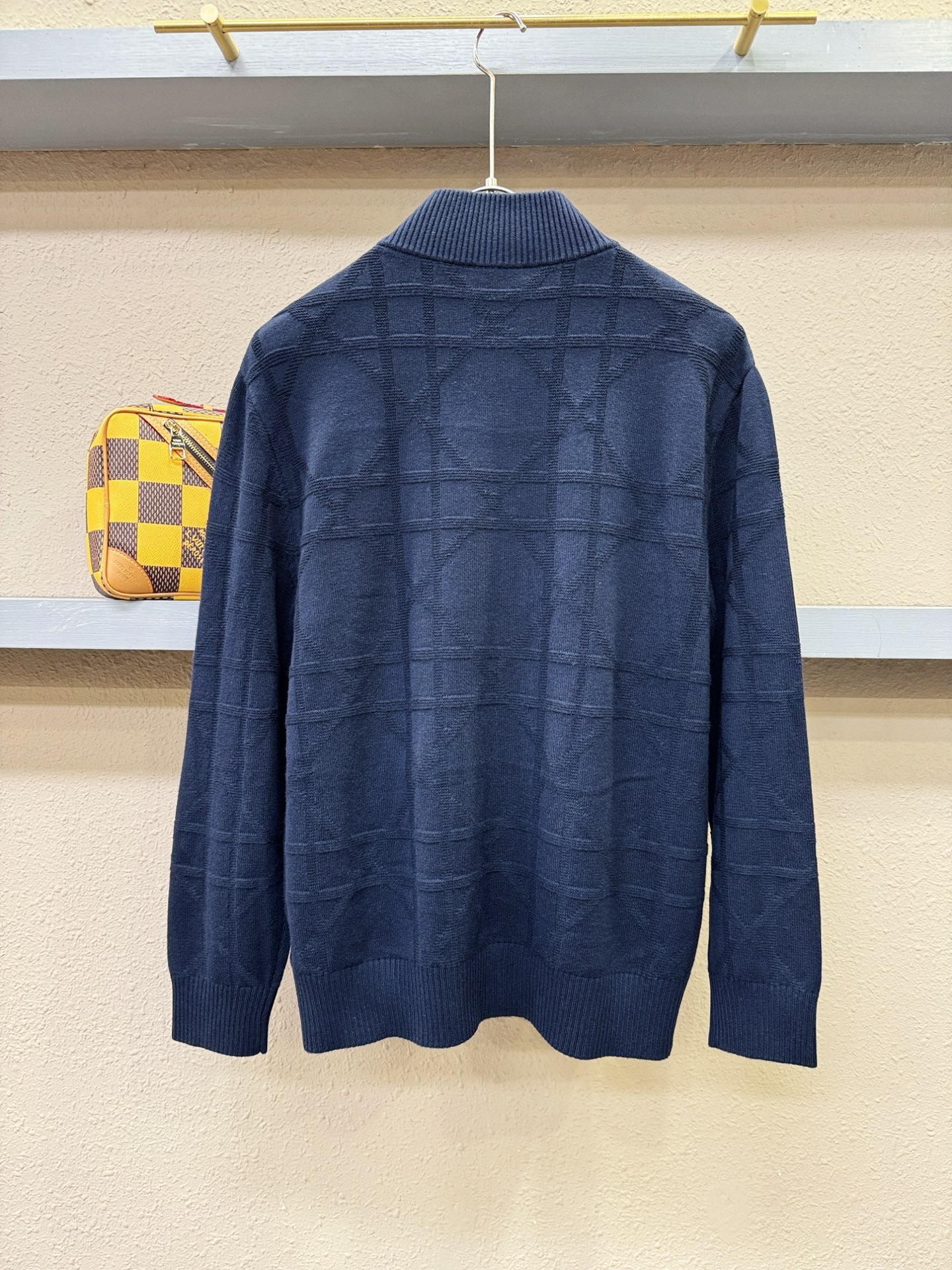 Dior迪奥 25ss秋冬新款羊毛外套，绵羊毛面，超A原单外套！甄选顶级绵羊毛打造、搭配经典Logo设计