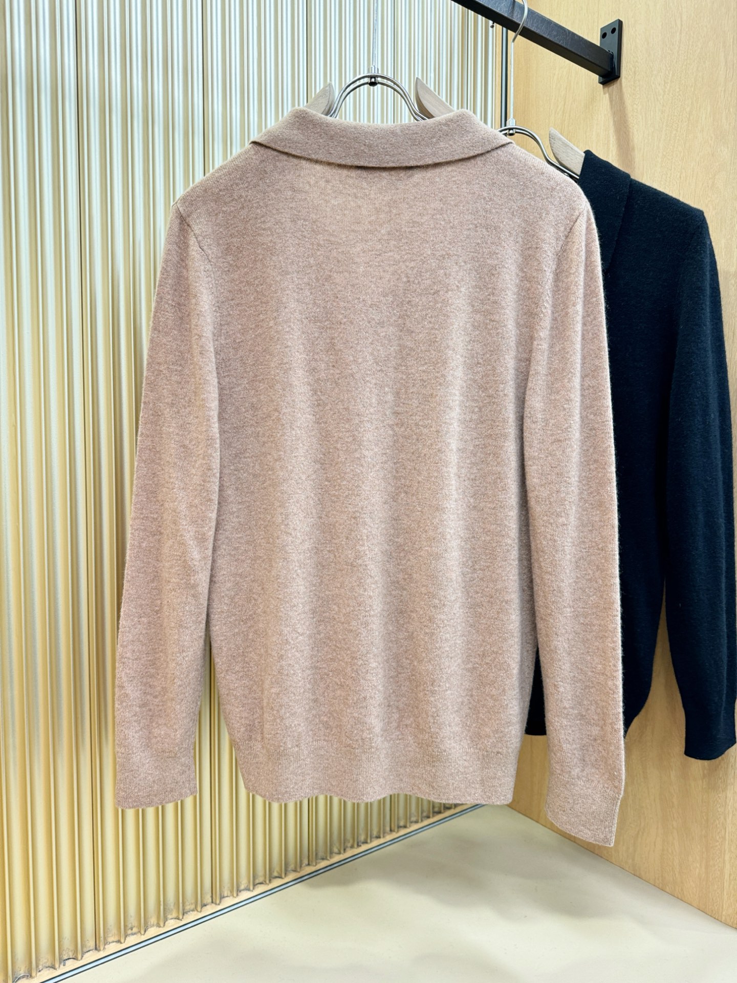 (最大可穿230斤) Loro Piana诺悠翩雅 2025秋冬新款羊绒毛衣，羊绒+绵羊毛。logo图案