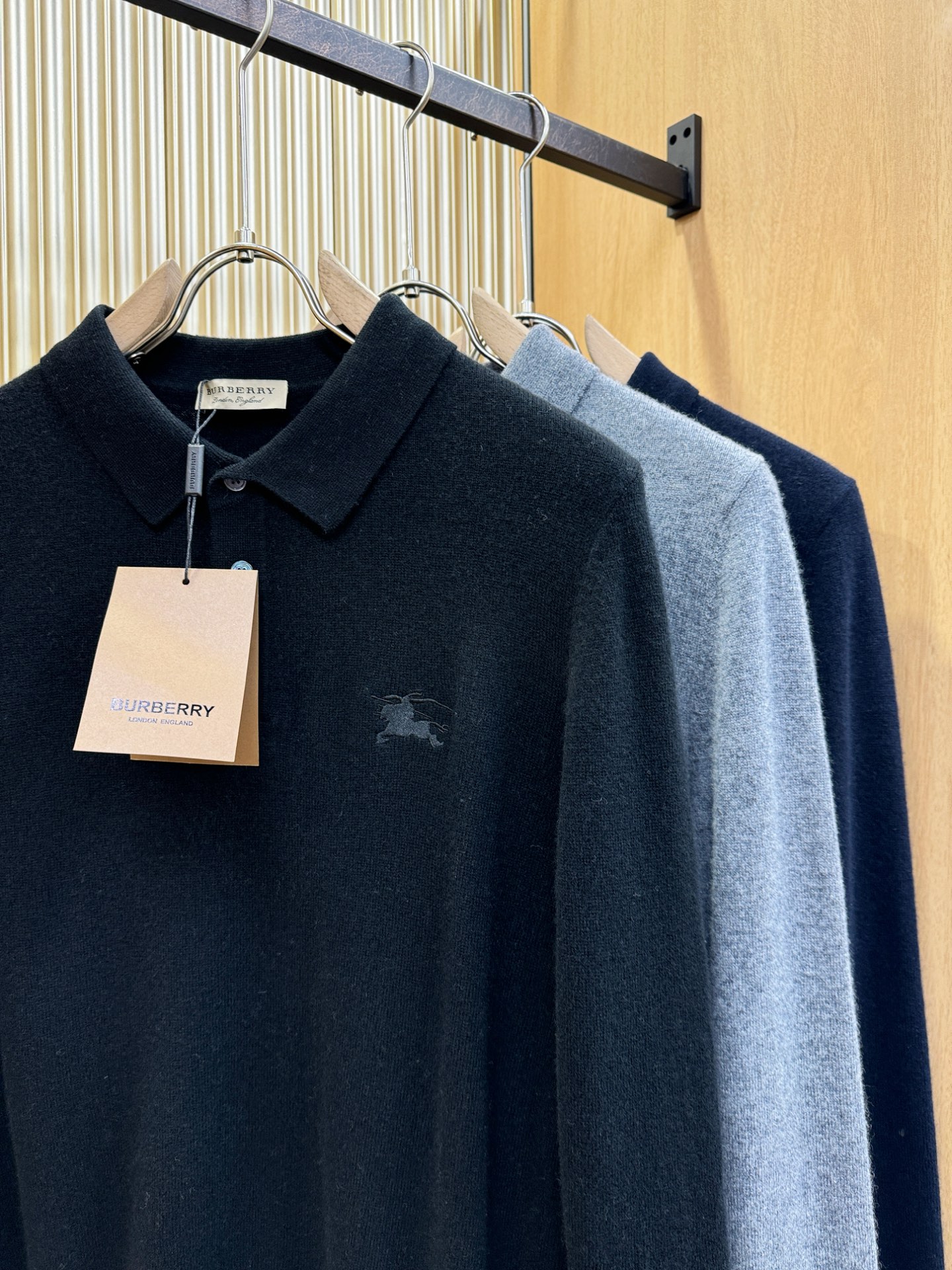 (最大可穿230斤) BURBERRY巴宝莉 2025秋冬新款羊绒毛衣，羊绒+绵羊毛。logo图案设计，