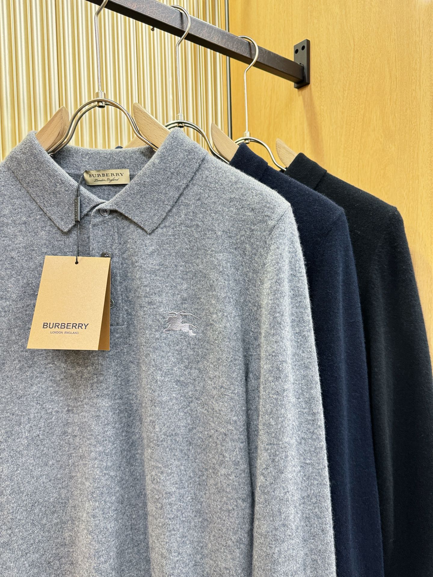 (最大可穿230斤) BURBERRY巴宝莉 2025秋冬新款羊绒毛衣，羊绒+绵羊毛。logo图案设计，